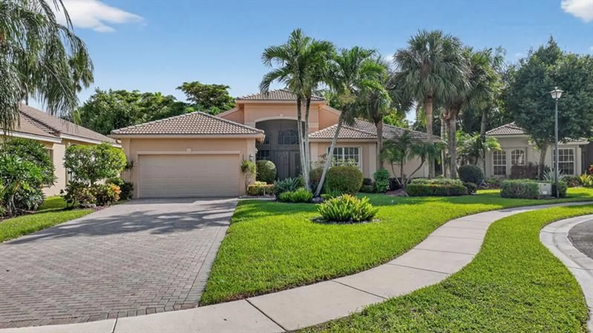 Property Slideshow image 5 of 64 | 8871 majorca bay dr, Lake Worth, FL, 33467