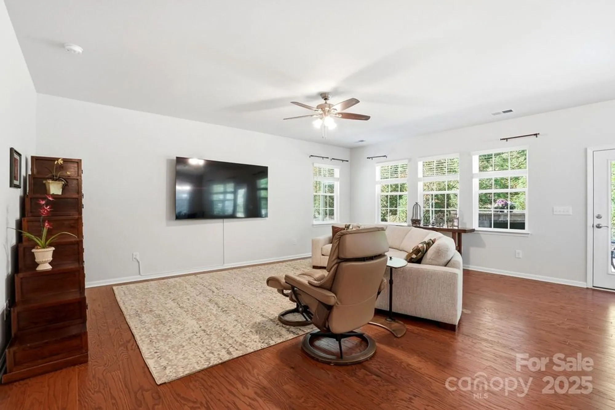 Property Slideshow image 19 of 48 | 128 van gogh trl, Mount Holly, NC, 28120