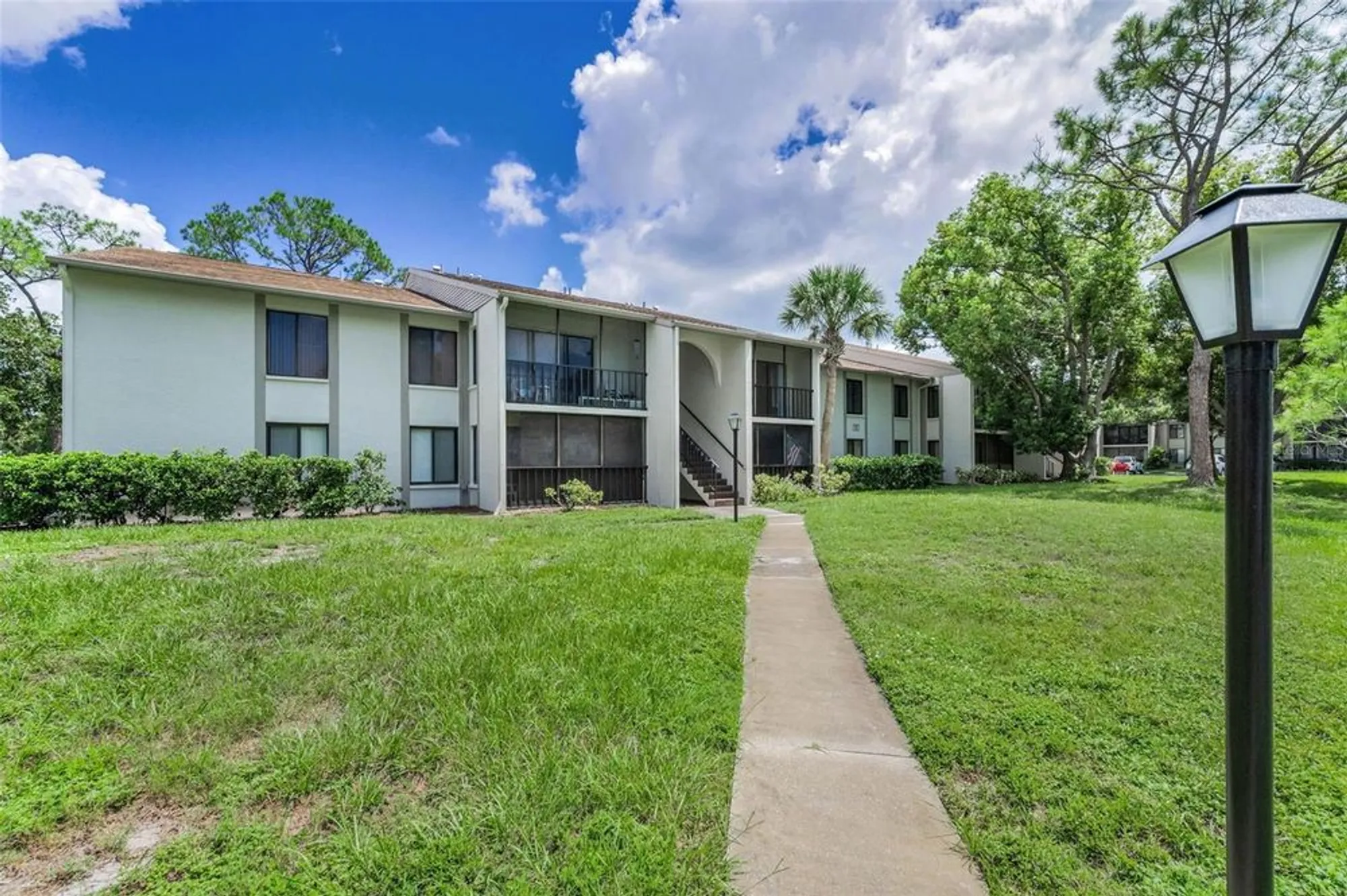 Property Slideshow image 5 of 62 | 2687 pine ridge way f2, Palm Harbor, FL, 34684