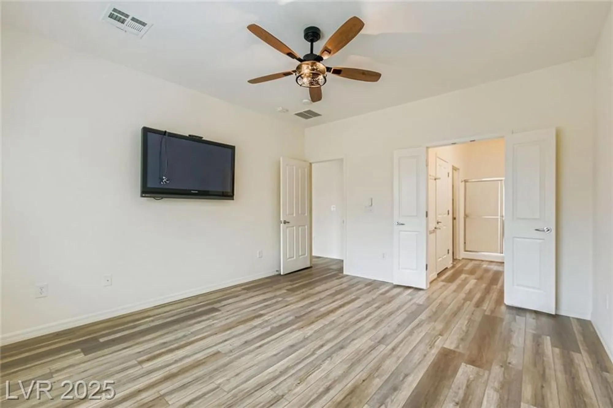 Property Slideshow image 14 of 33 | 3220 flinthead dr, North Las Vegas, NV, 89084