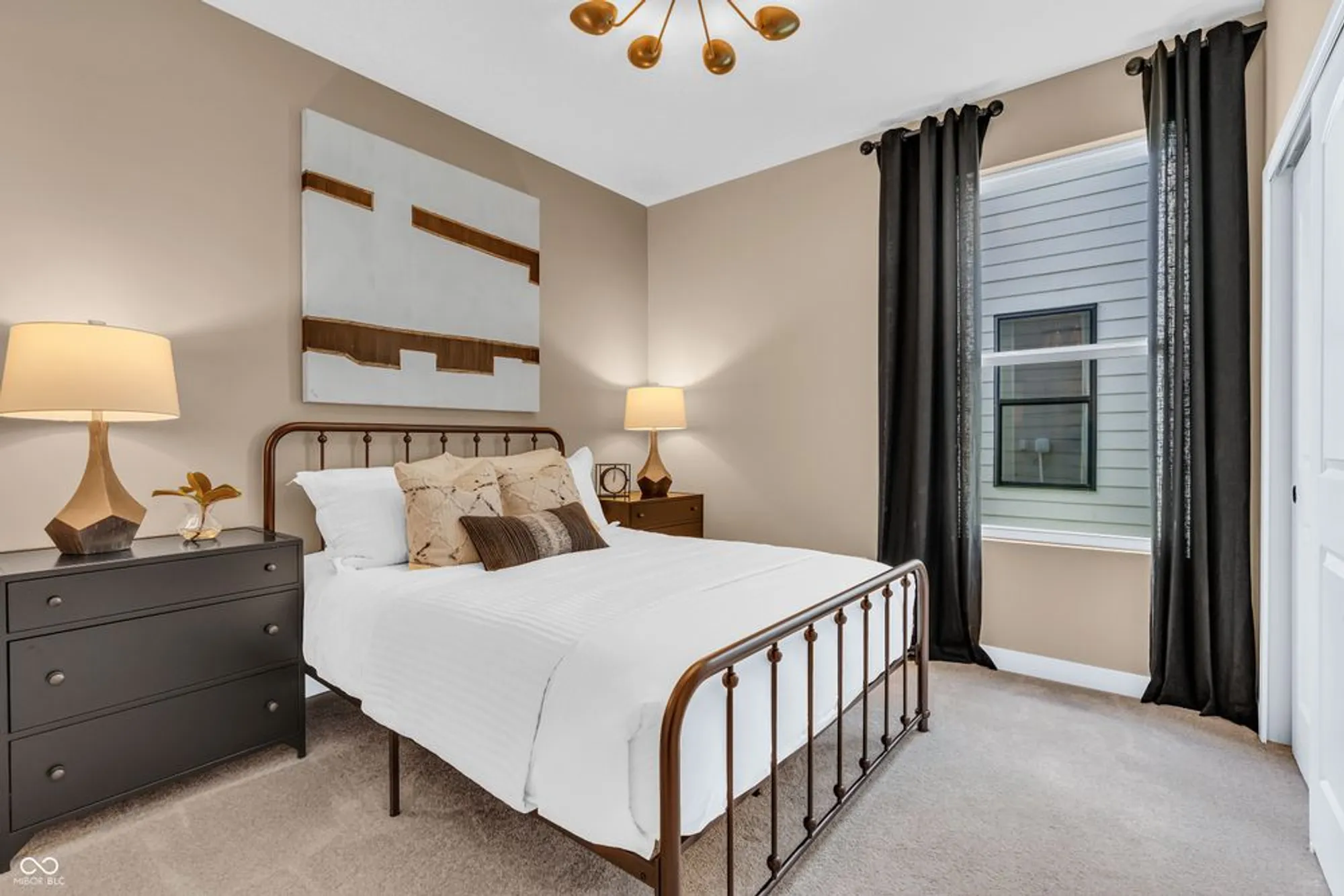 Property Slideshow image 22 of 31 | 13296 roundtop rd, Noblesville, IN, 46060