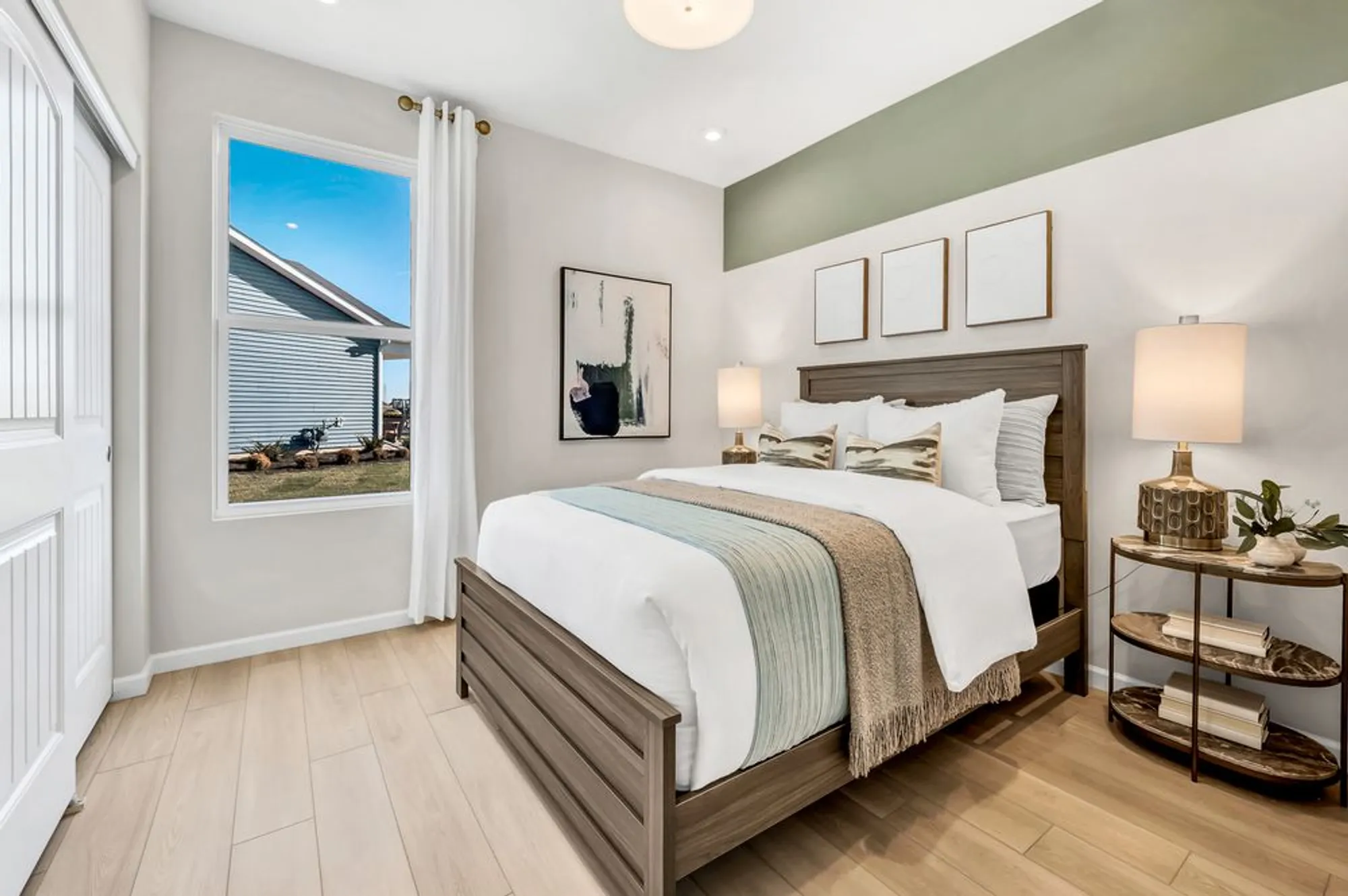 Property Slideshow image 15 of 25 | 3284 wildlight rd, Aurora, IL, 60503