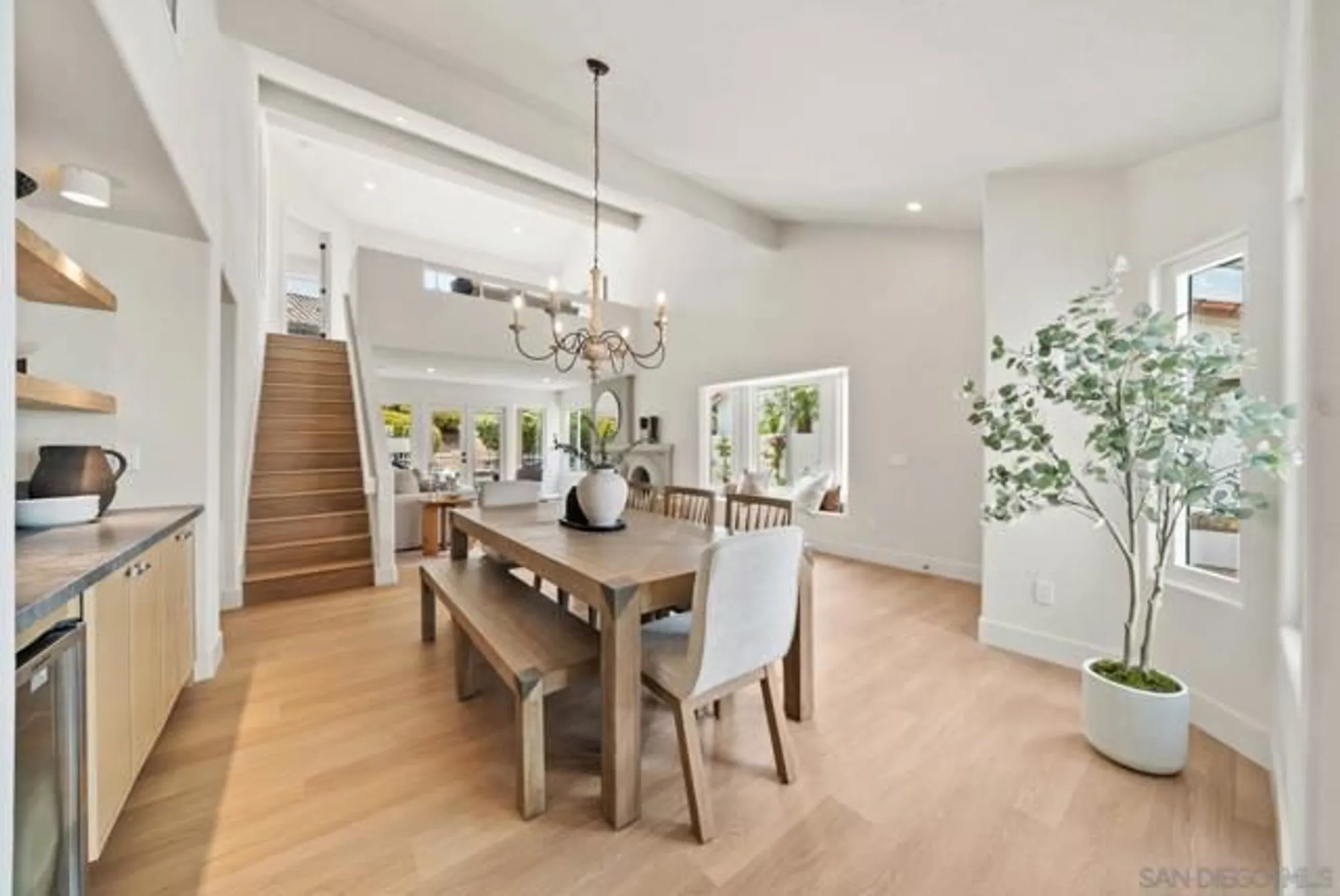 Property Slideshow image 14 of 29 | 4946 kalamis way, Oceanside, CA, 92056