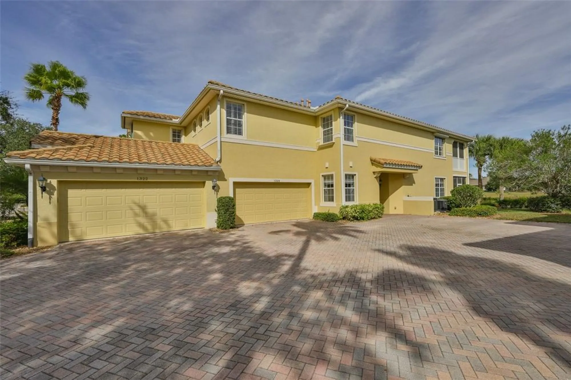 Property Slideshow image 53 of 53 | 1324 emerald dunes dr, Sun City Center, FL, 33573