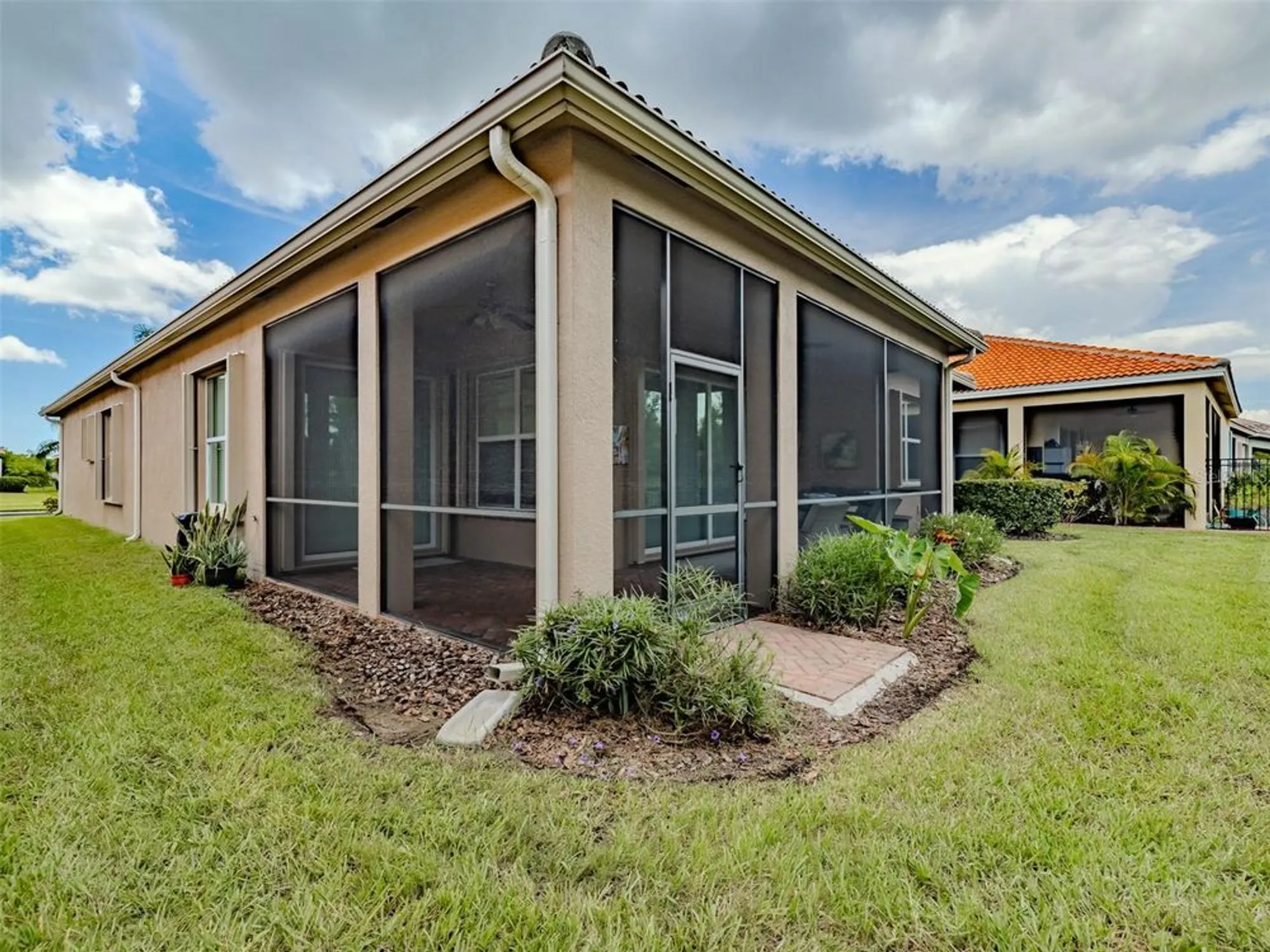 Property Slideshow image 34 of 92 | 4820 grand banks dr, Wimauma, FL, 33598