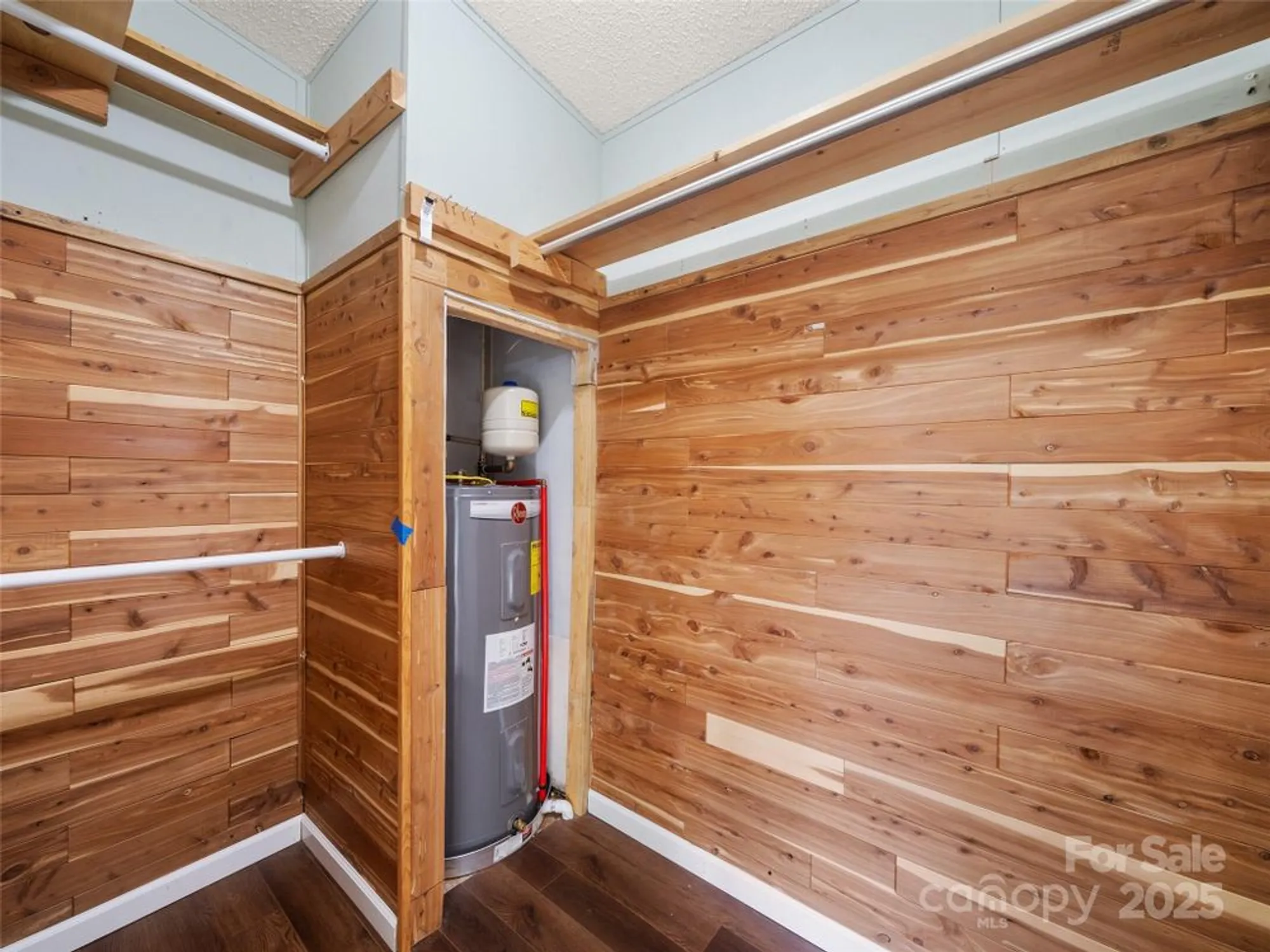 Property Slideshow image 20 of 42 | 236 white ash cir, Hendersonville, NC, 28739