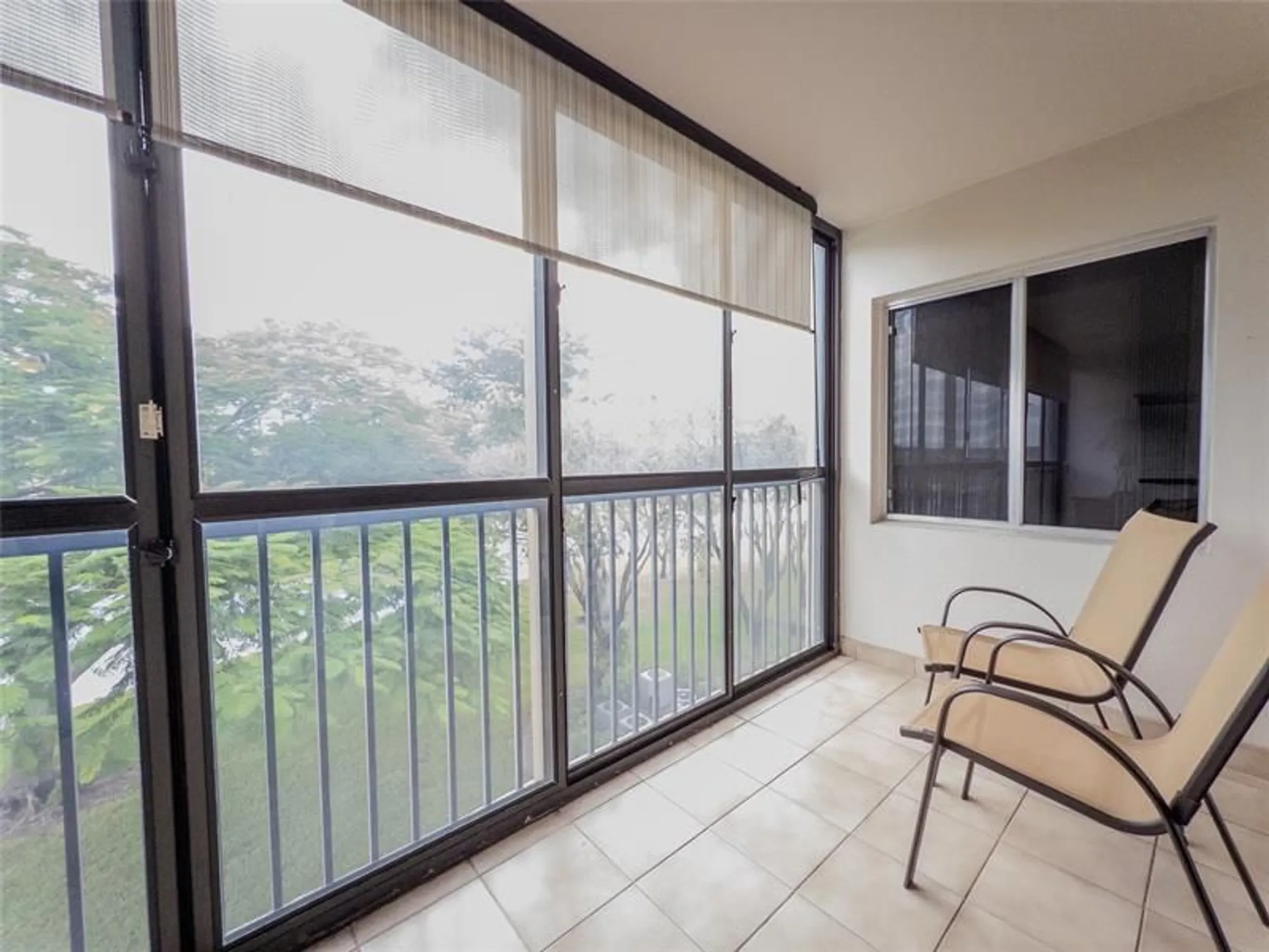 Property Slideshow image 30 of 40 | 901 sw 141st ave apt 301, Pembroke Pines, FL, 33027