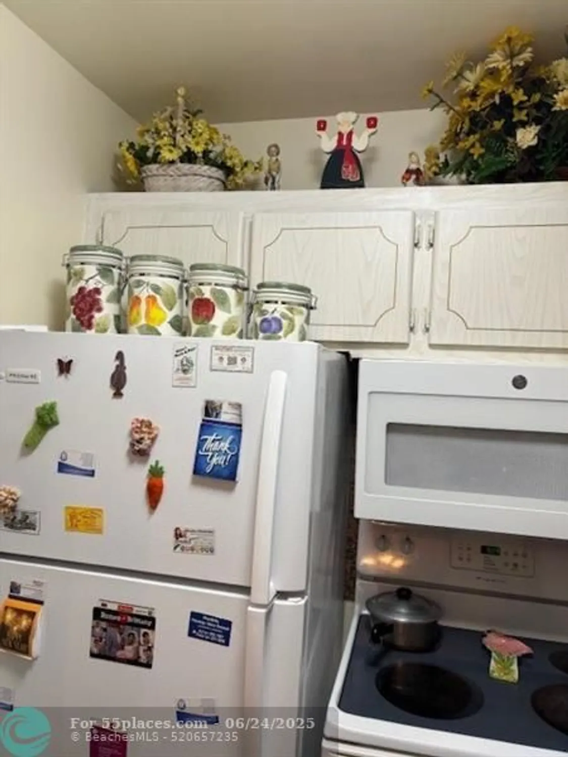 Property Slideshow image 5 of 9 | 183 camden h # 183, West Palm Beach, FL, 33417