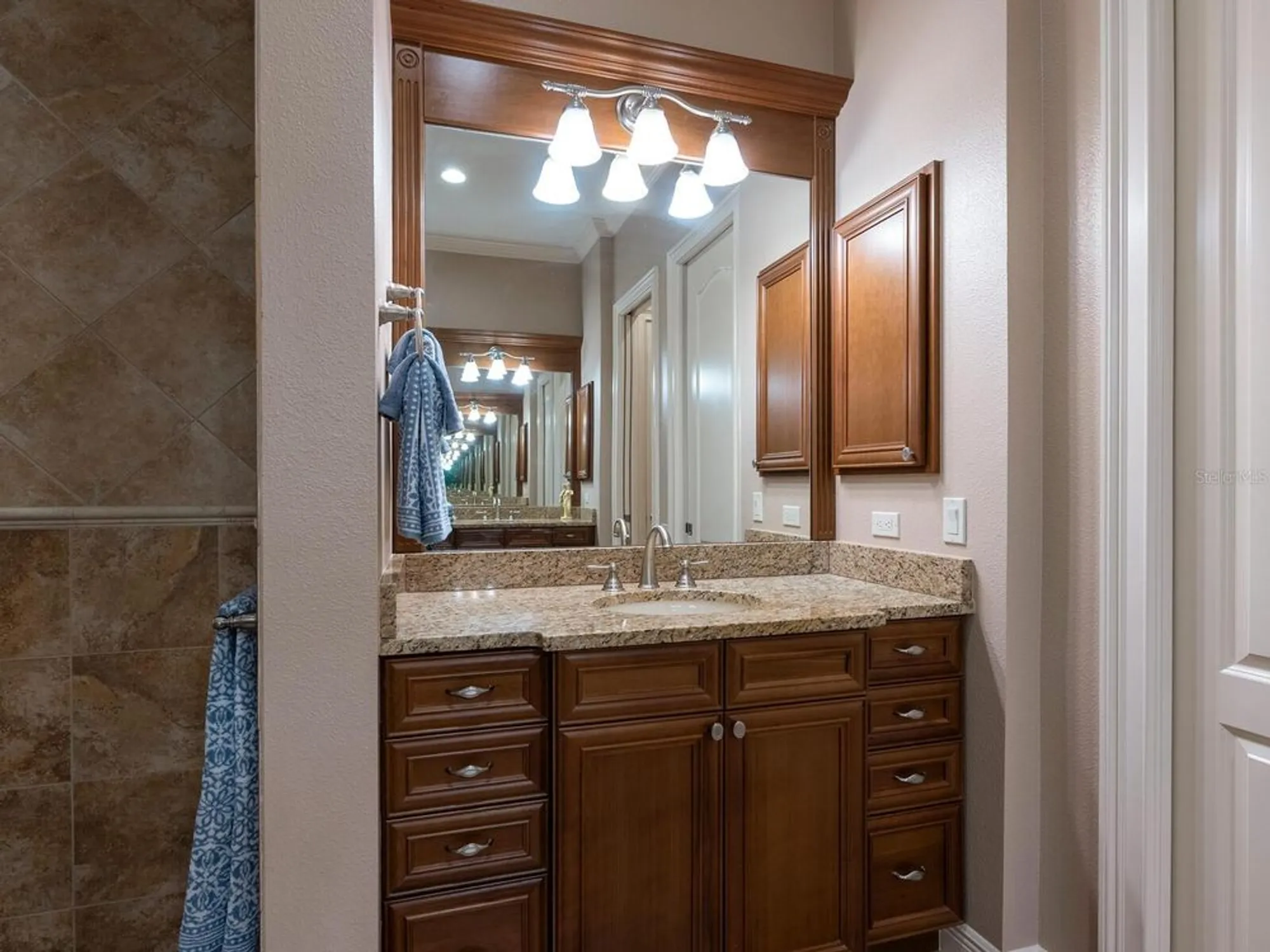 Property Slideshow image 38 of 83 | 26725 raphis royale blvd, Englewood, FL, 34223