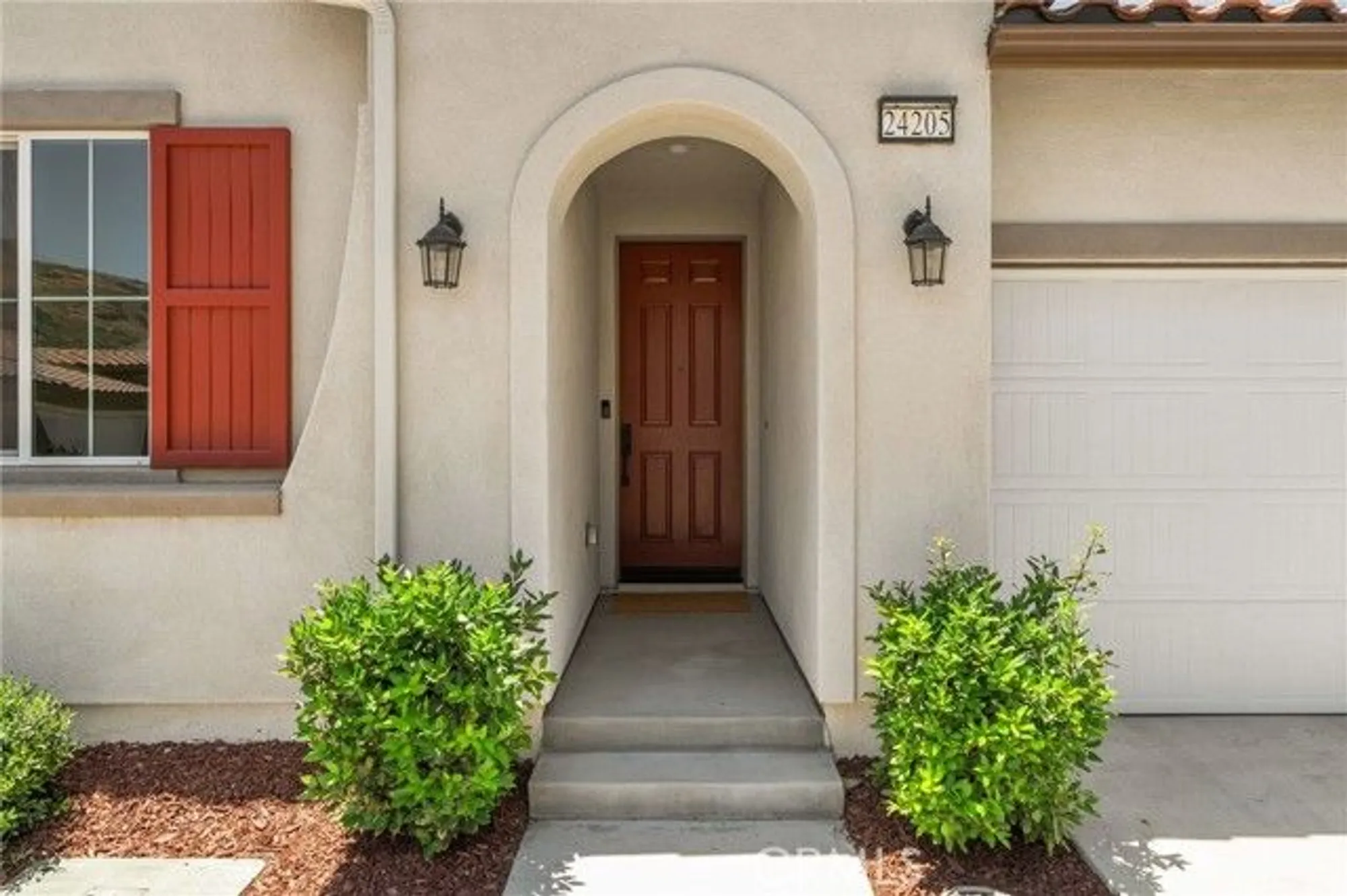 Property Slideshow image 4 of 39 | 24205 selwood dr, Corona, CA, 92883