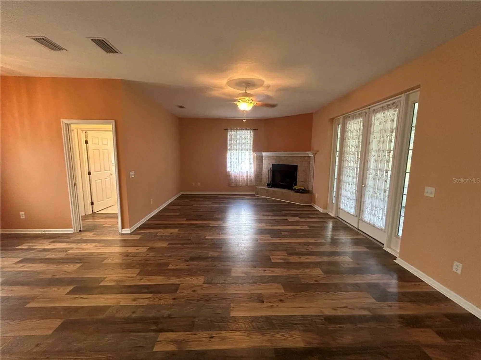 Property Slideshow image 8 of 28 | 5915 nw 18th pl, Ocala, FL, 34482