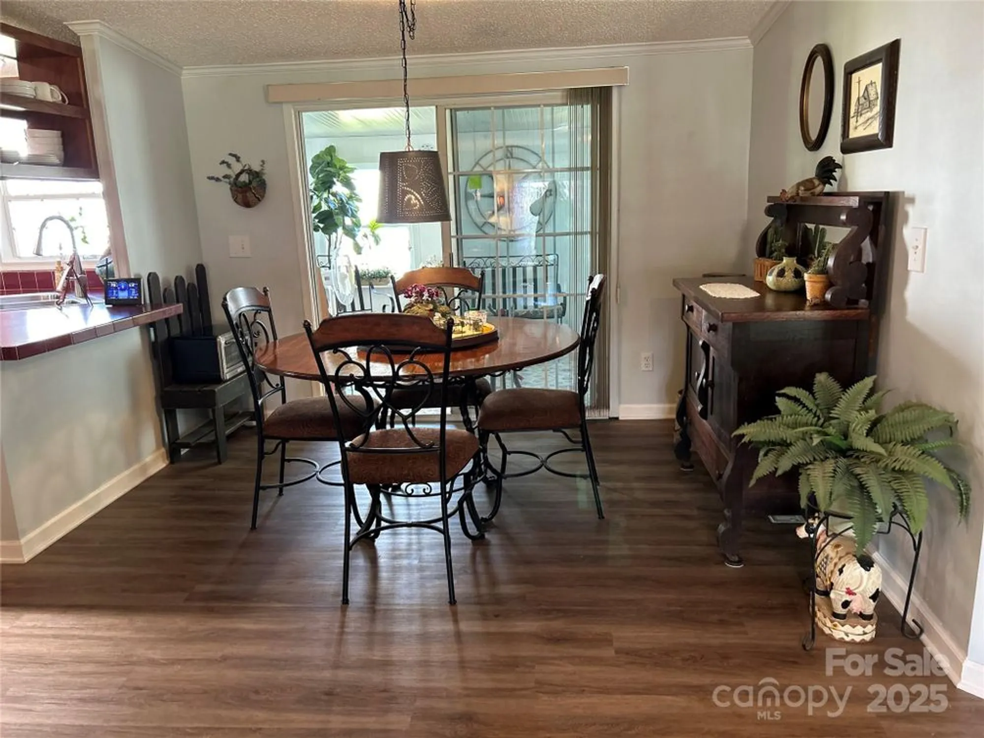 Property Slideshow image 9 of 43 | 429 riverwind dr, Hendersonville, NC, 28739