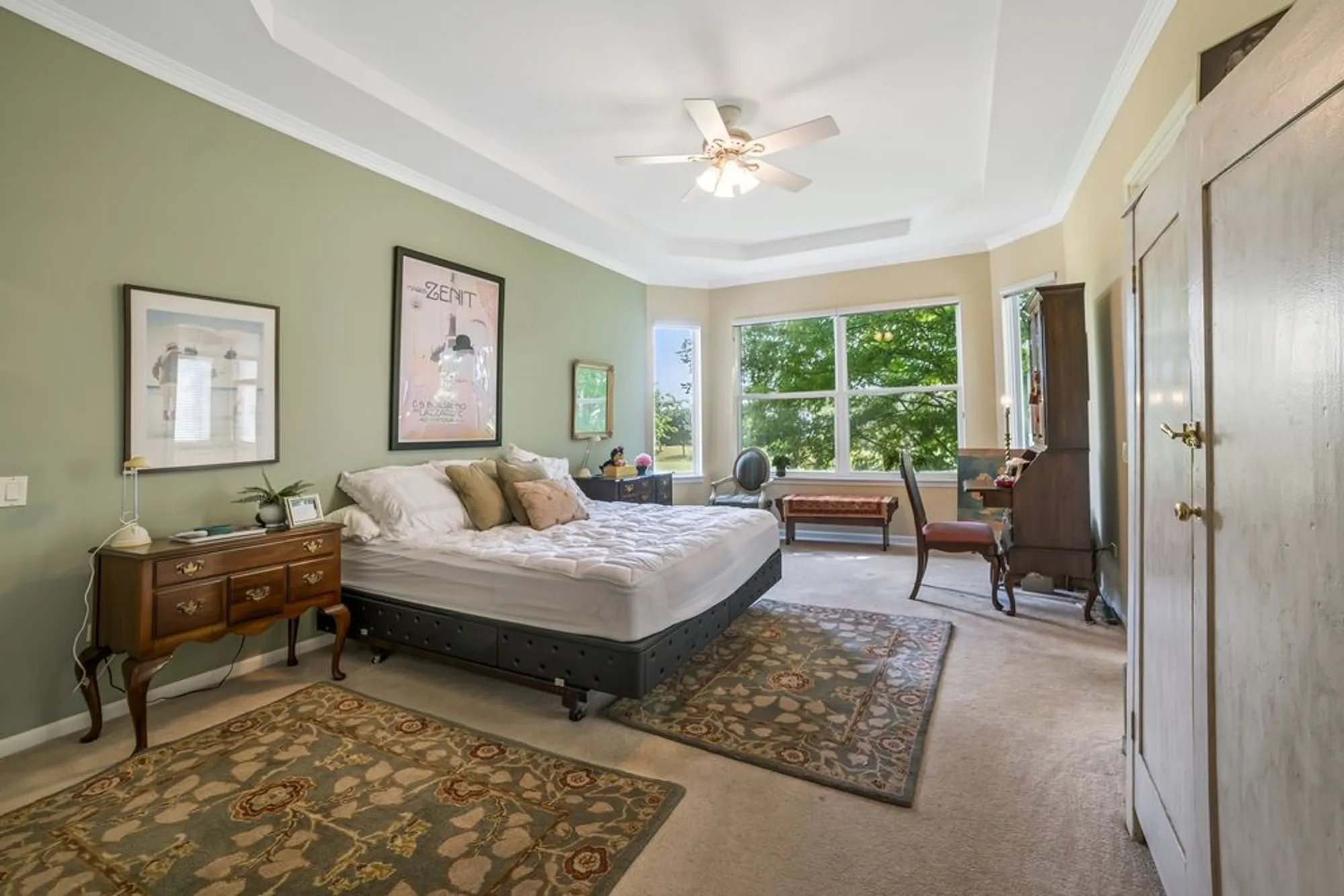 Property Slideshow image 10 of 21 | 12663 cold springs dr, Huntley, IL, 60142