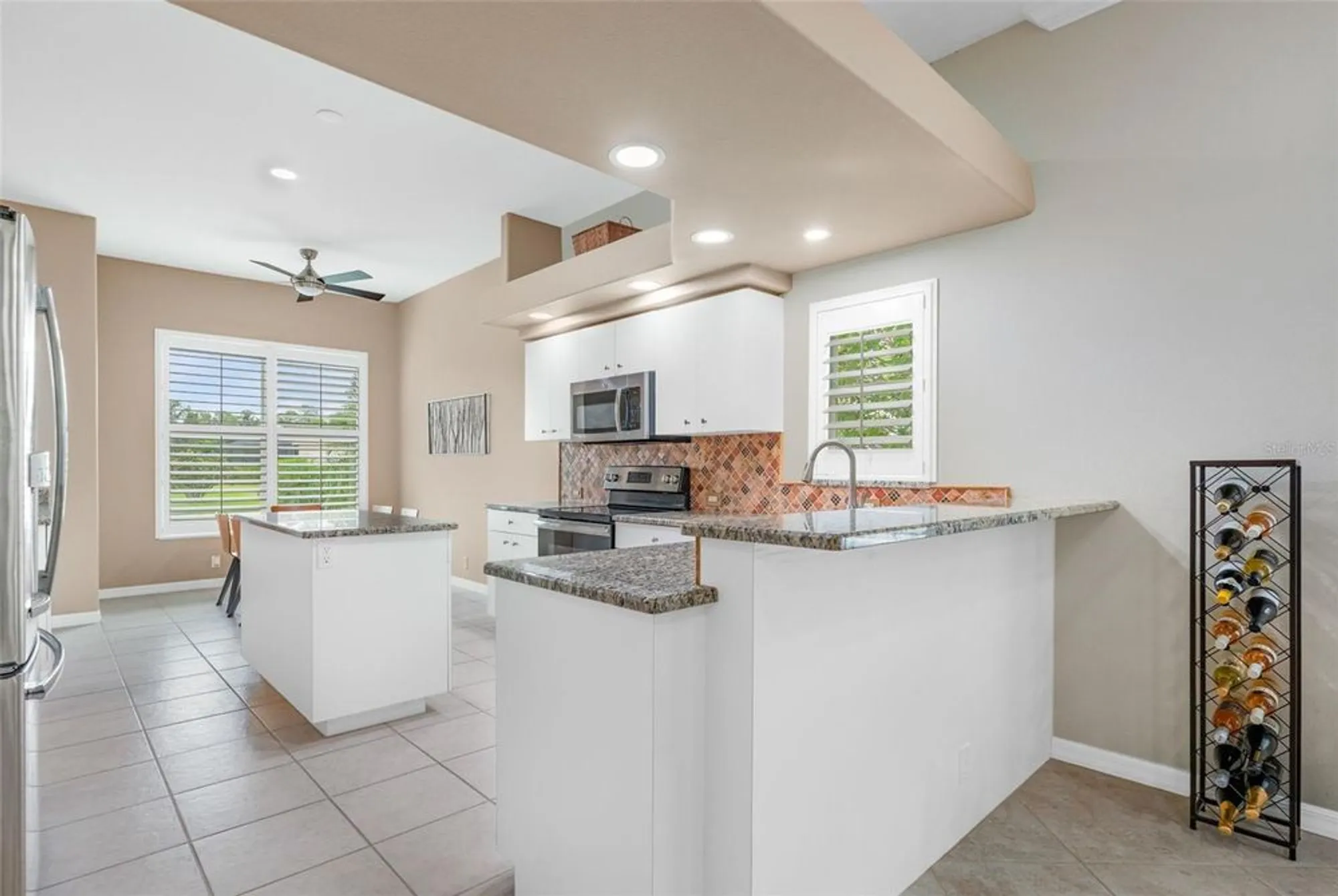 Property Slideshow image 11 of 48 | 7161 drewrys blf, Bradenton, FL, 34203