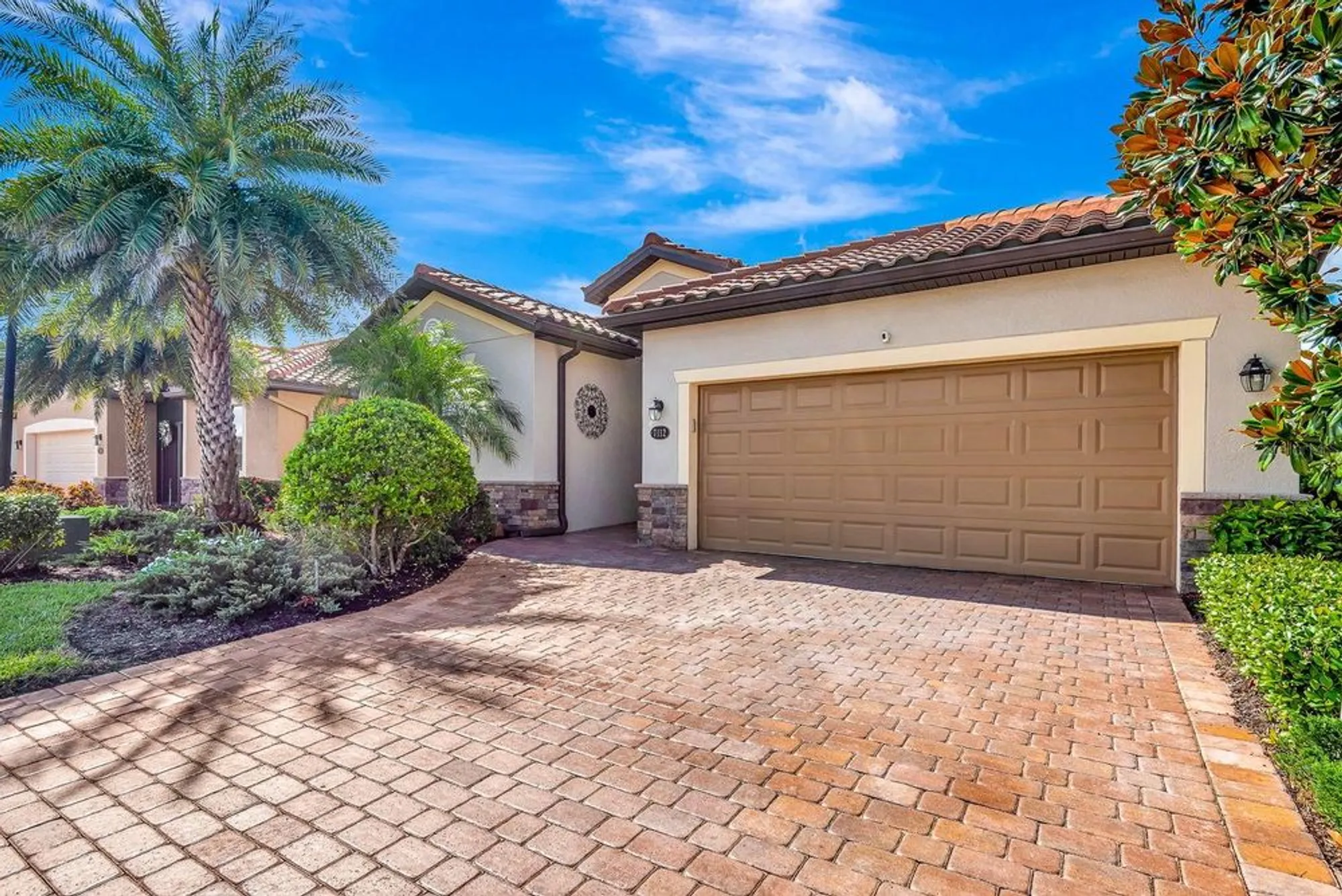 Property Slideshow image 3 of 82 | 7112 marsh view ter, Bradenton, FL, 34212