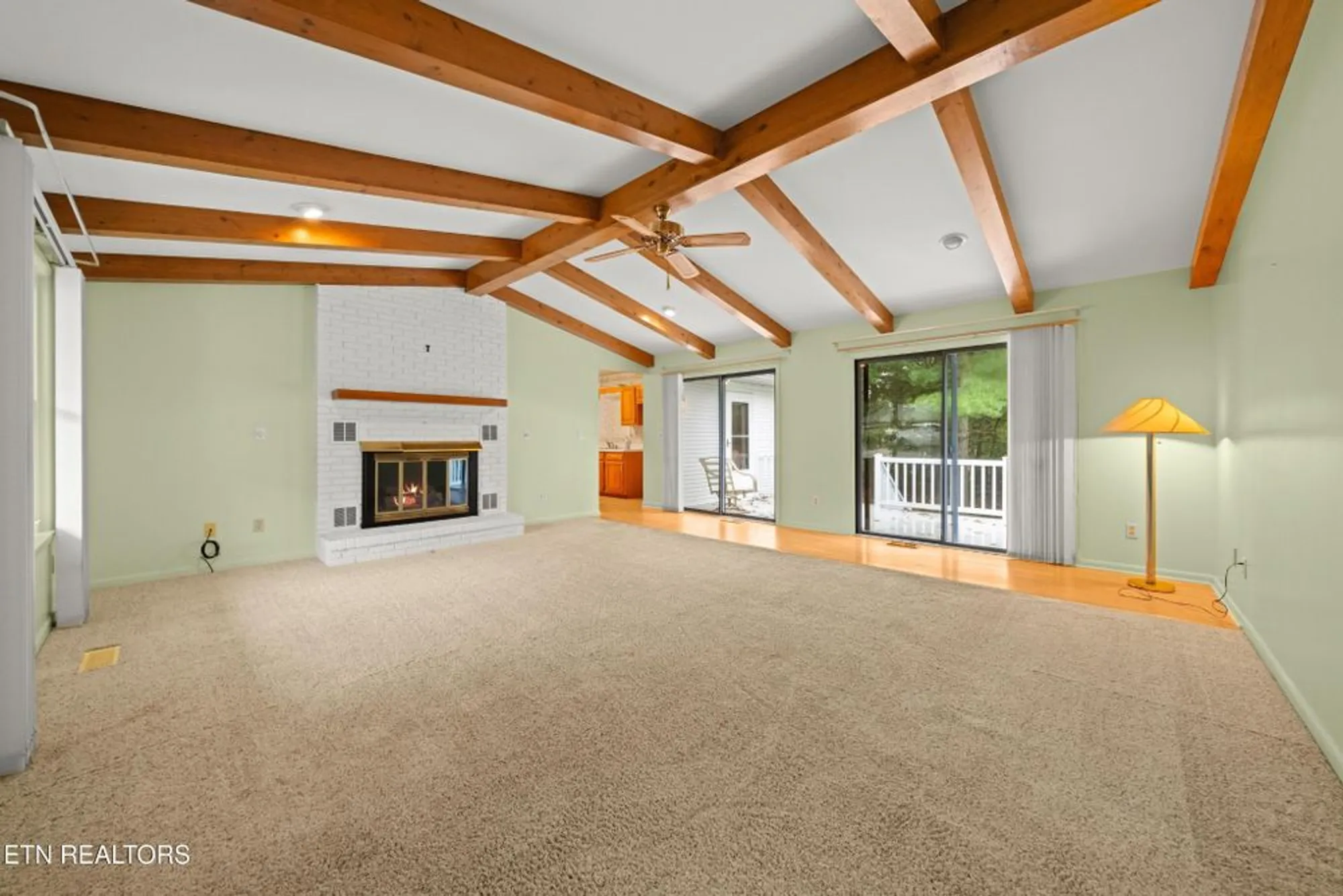 Property Slideshow image 5 of 29 | 238 lakeview dr, Crossville, TN, 38558