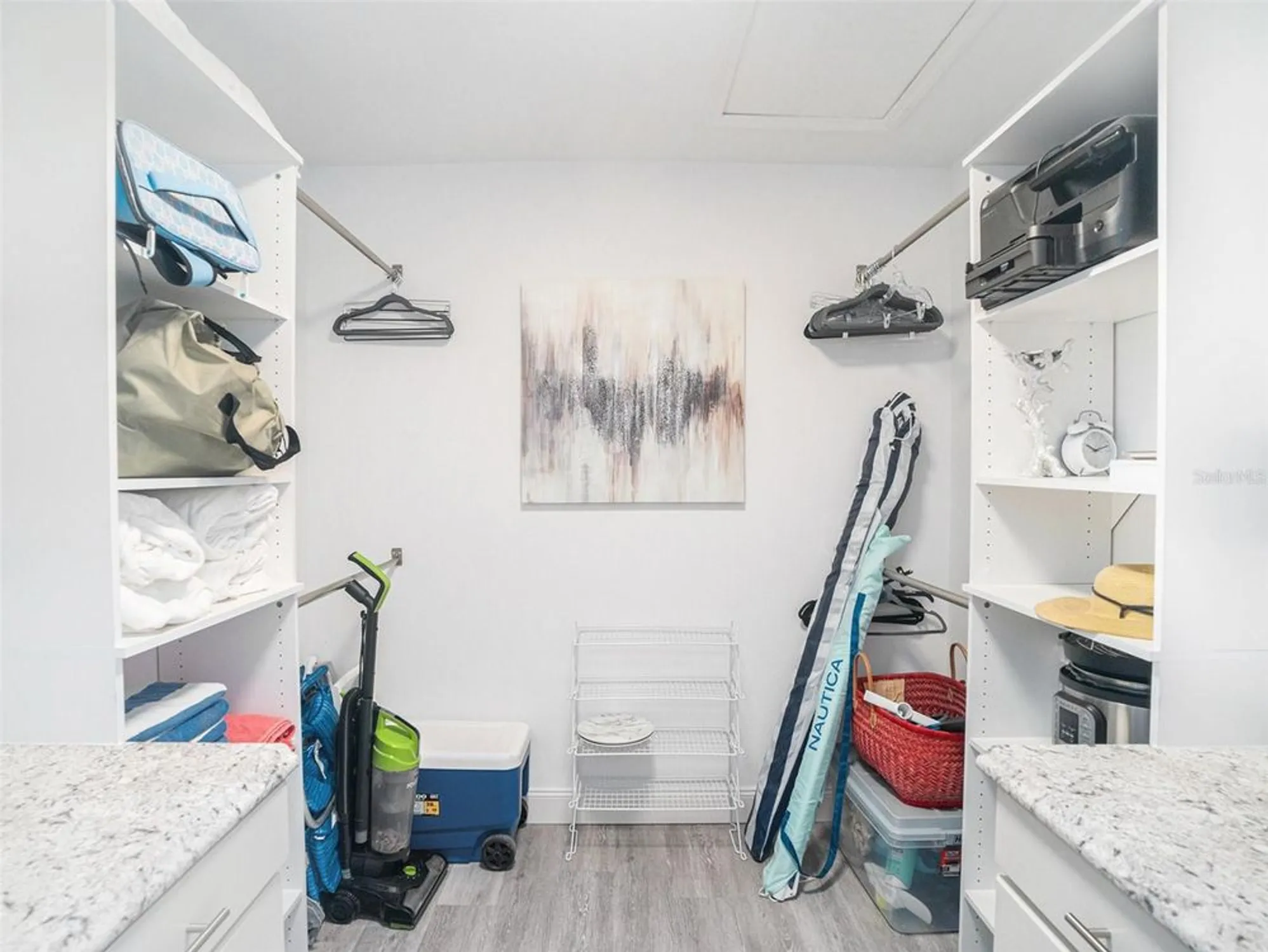 Property Slideshow image 14 of 27 | 972 sandpiper cir # 972, Bradenton, FL, 34209