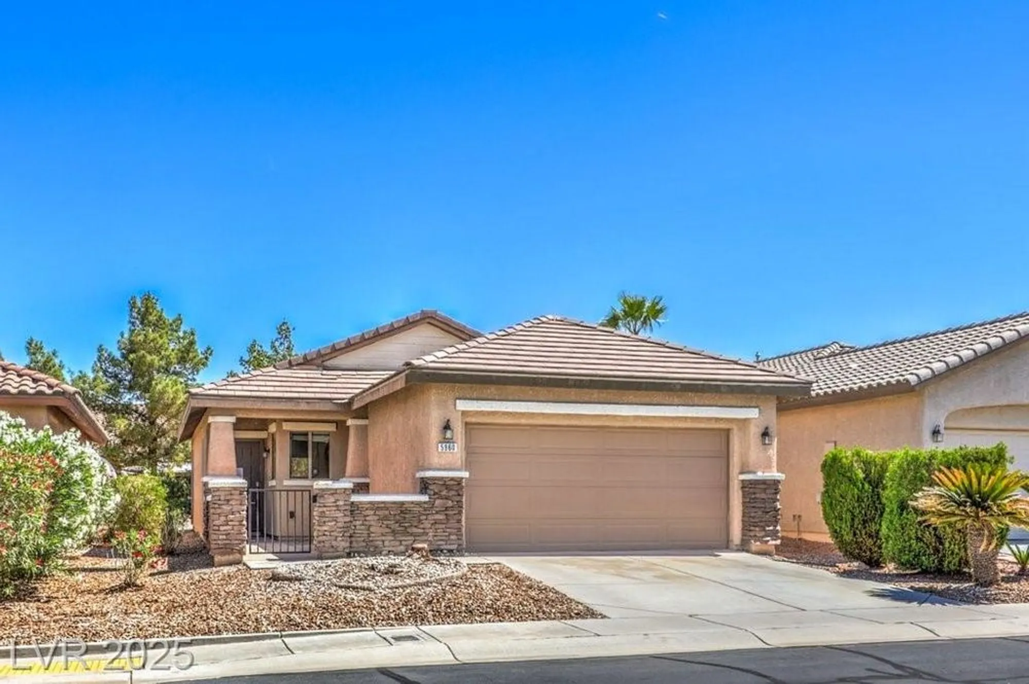 Property Slideshow image 2 of 36 | 5960 wheat penny ave, Las Vegas, NV, 89122