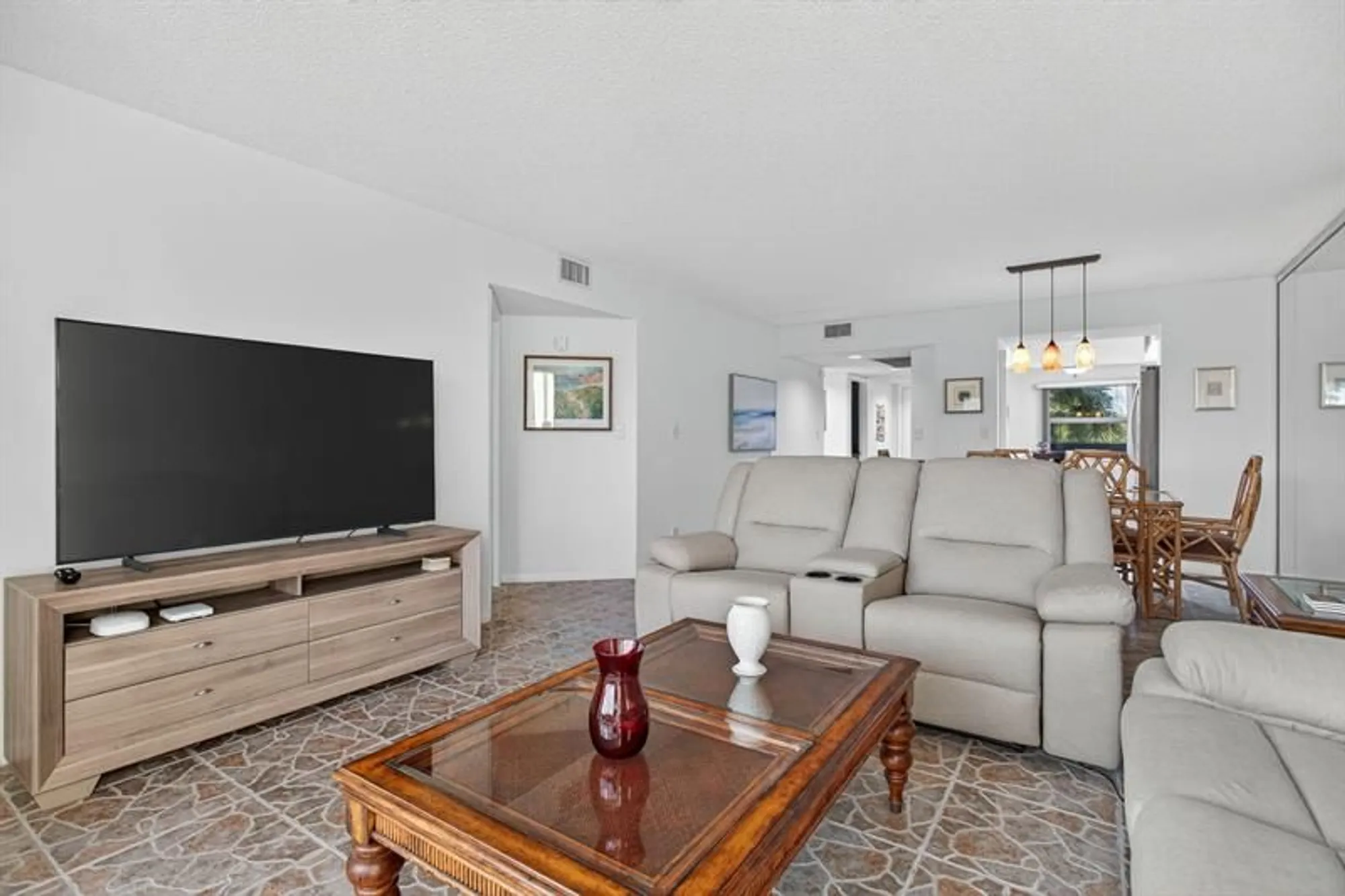 Property Slideshow image 18 of 80 | 1801 eleuthera pt d3, Coconut Creek, FL, 33066