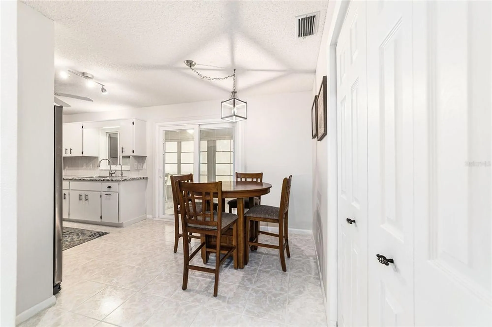 Property Slideshow image 18 of 36 | 9272 sw 82nd ter d, Ocala, FL, 34481