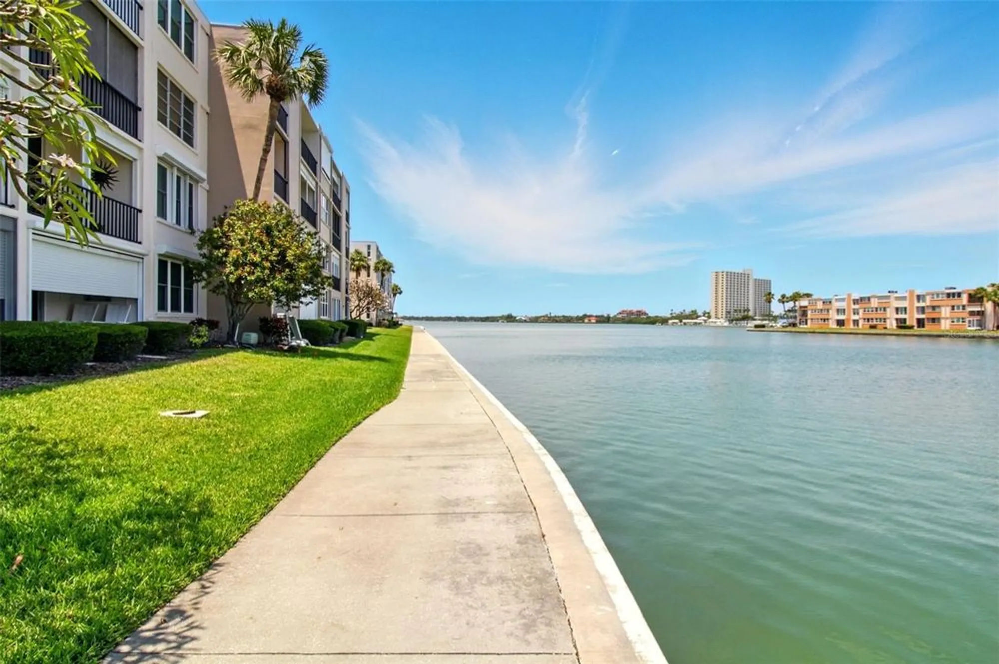 Property Slideshow image 22 of 29 | 7625 sun island dr 304, South Pasadena, FL, 33707