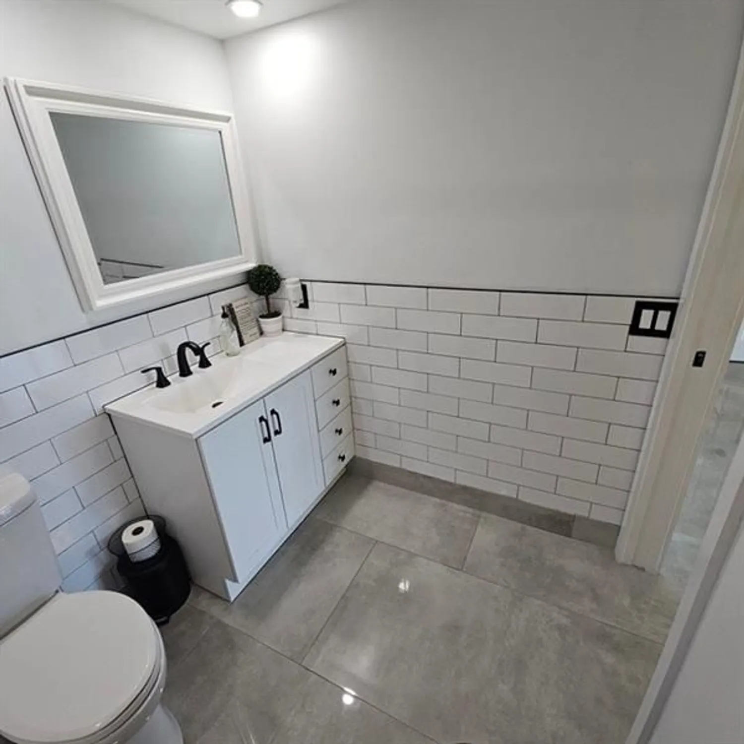 Property Slideshow image 15 of 17 | 4701 martinique dr h4, Coconut Creek, FL, 33066