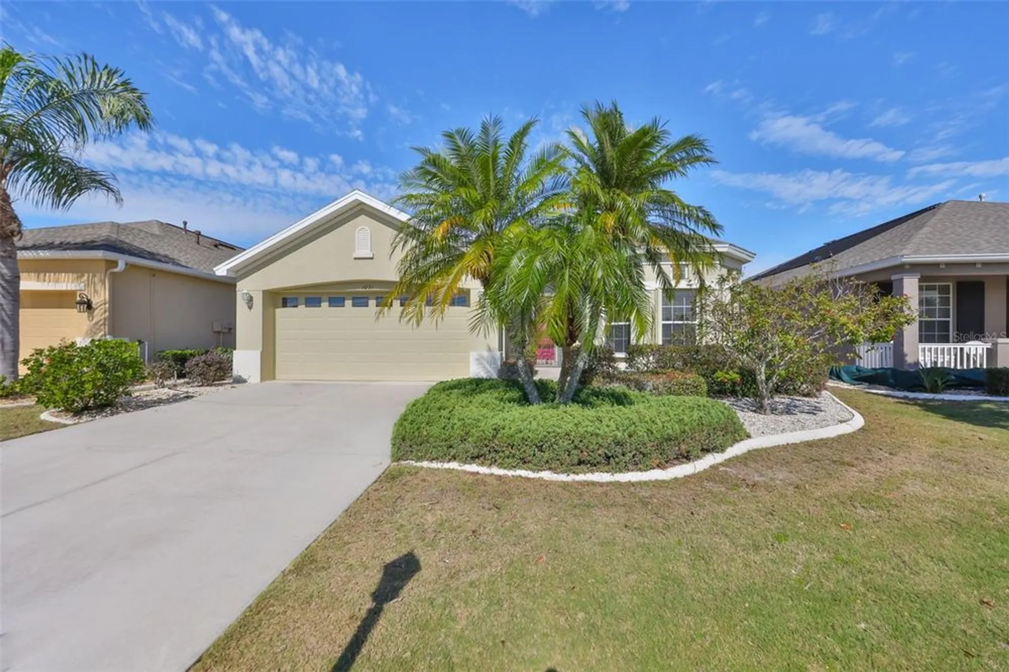 Property Slideshow image 2 of 35 | 1031 emerald dunes dr, Sun City Center, FL, 33573