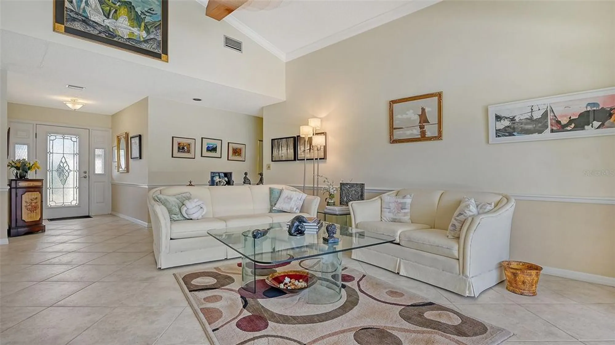 Property Slideshow image 12 of 87 | 5692 country lakes dr, Sarasota, FL, 34243
