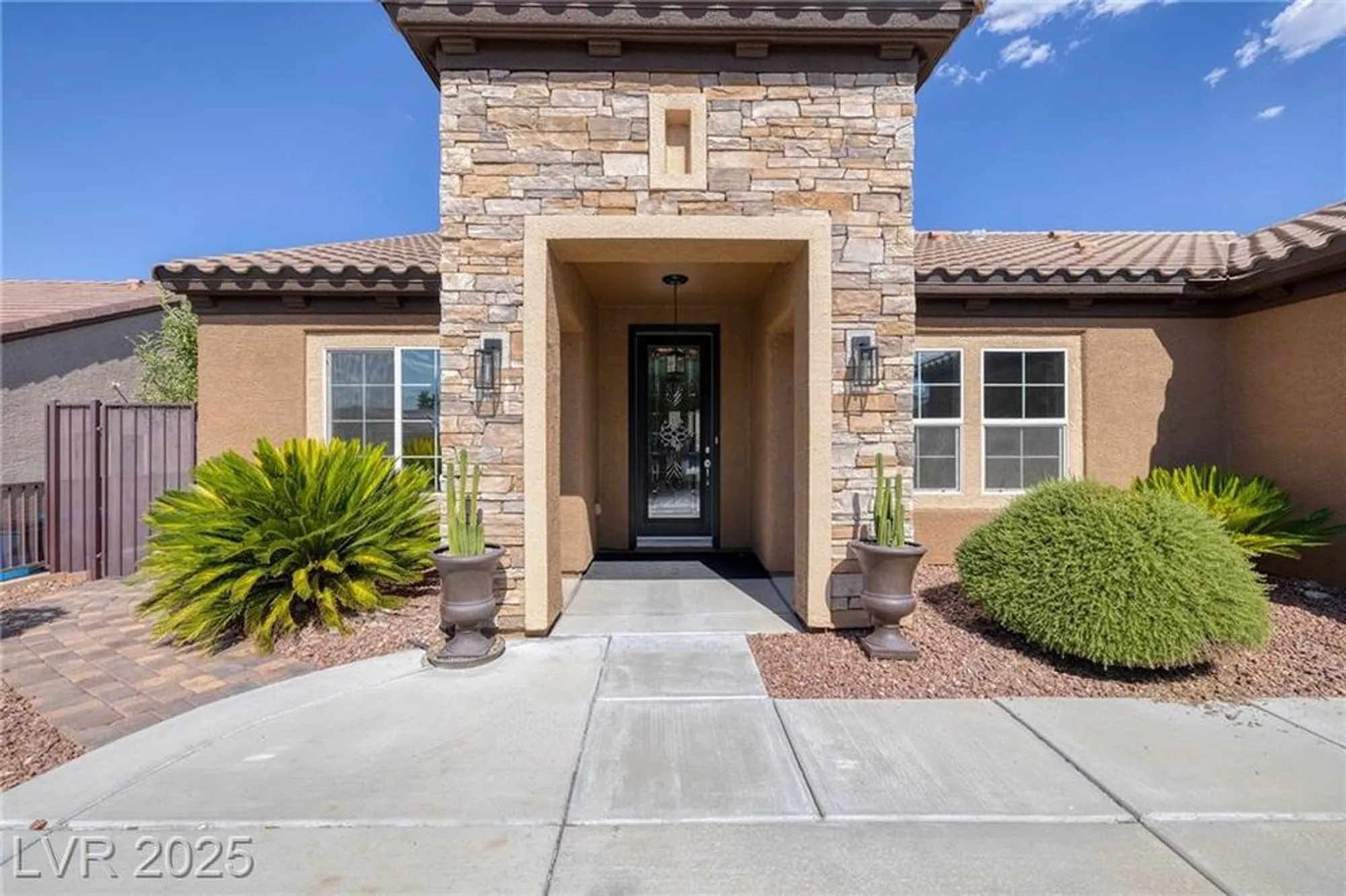 Property Slideshow image 6 of 47 | 2188 bannerwood st, Henderson, NV, 89044