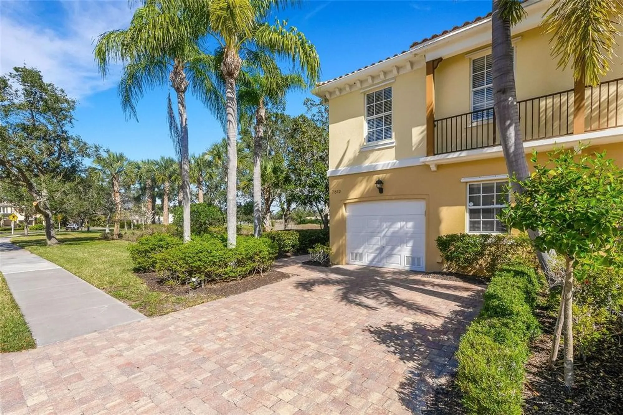 Property Slideshow image 42 of 54 | 7812 bergamo ave, Sarasota, FL, 34238