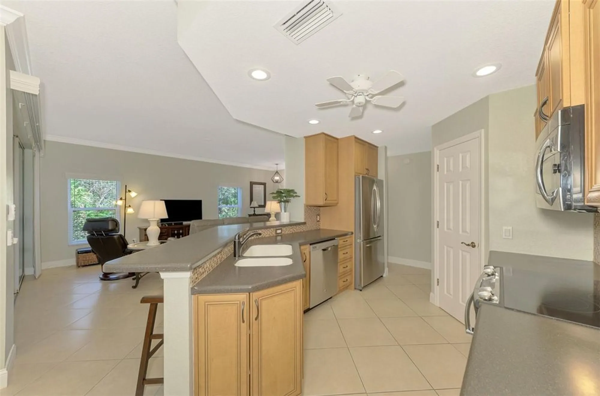 Property Slideshow image 14 of 70 | 3113 club dr apt 118, Port Charlotte, FL, 33953
