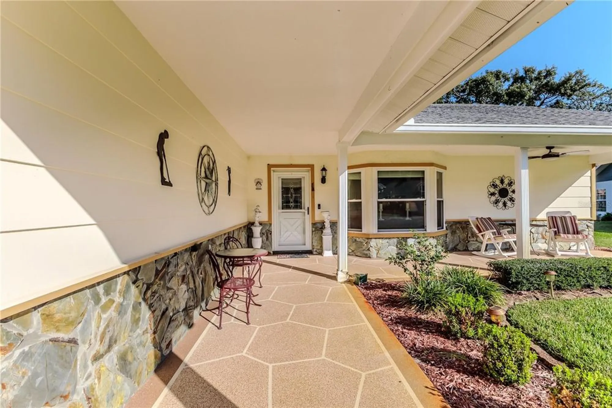 Property Slideshow image 8 of 73 | 6163 spyglass ct, Spring Hill, FL, 34606