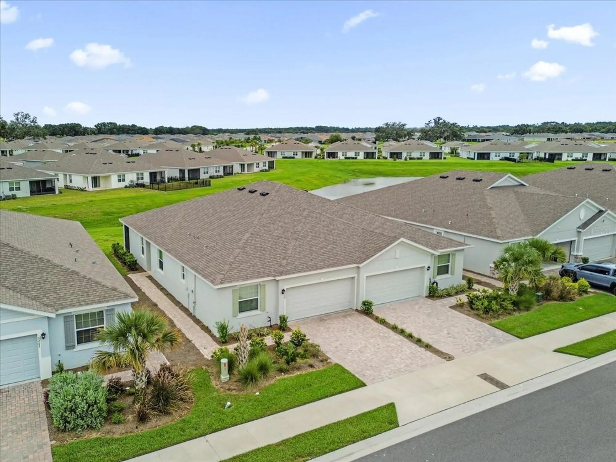 Property Slideshow image 2 of 31 | 5268 nw 48th pl, Ocala, FL, 34482