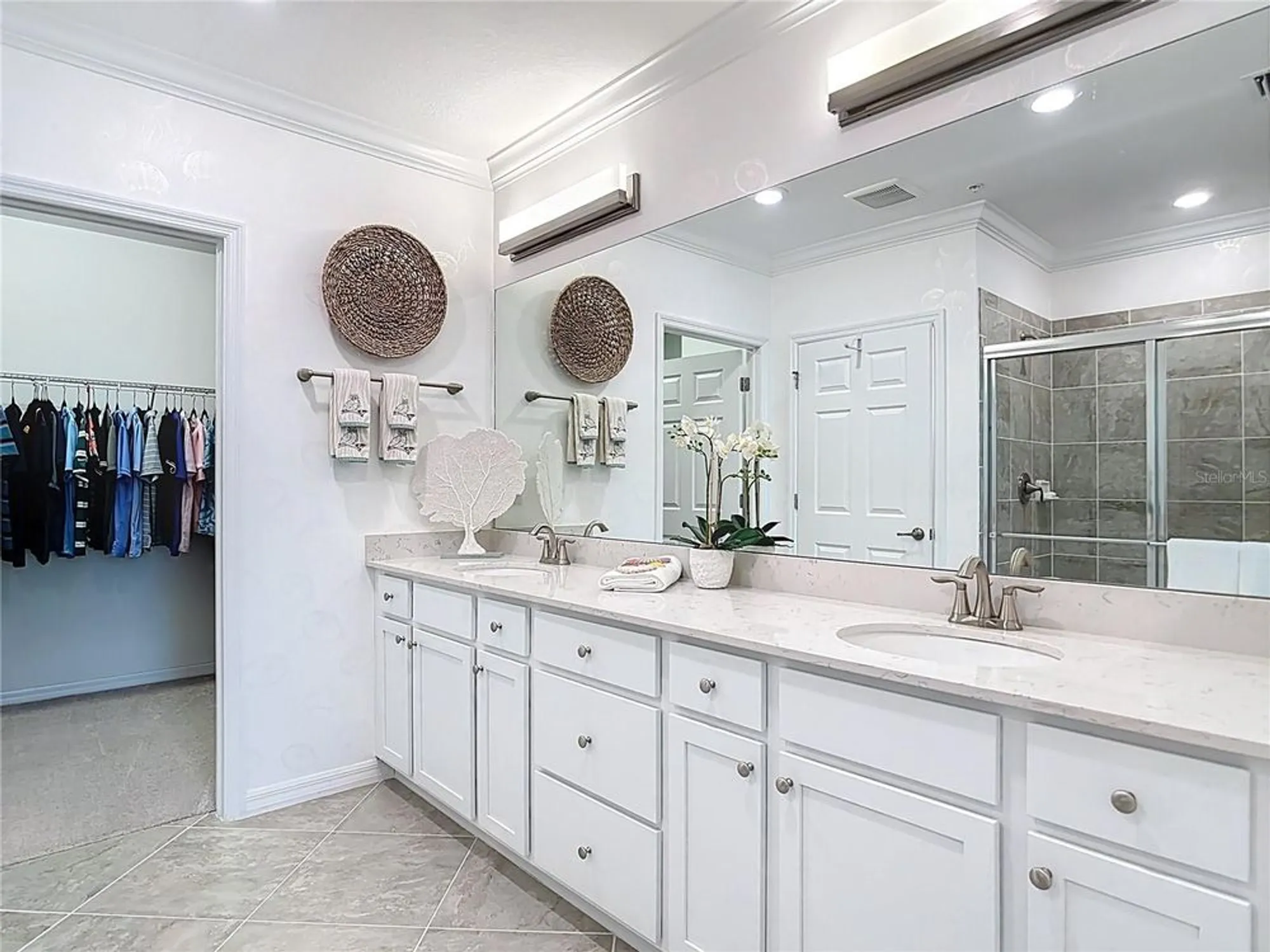 Property Slideshow image 19 of 57 | 10059 crooked creek dr 102, Venice, FL, 34293