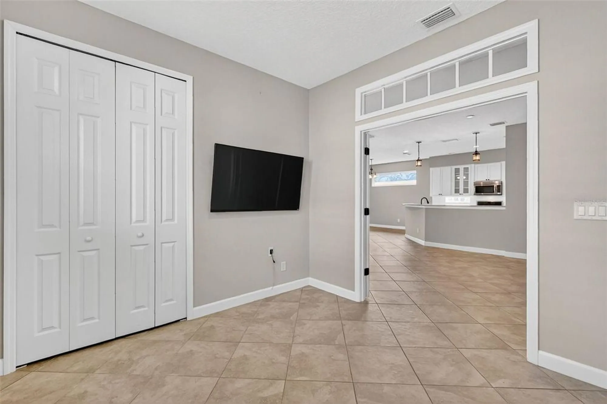 Property Slideshow image 27 of 77 | 8852 bridgeport bay cir, Mount Dora, FL, 32757