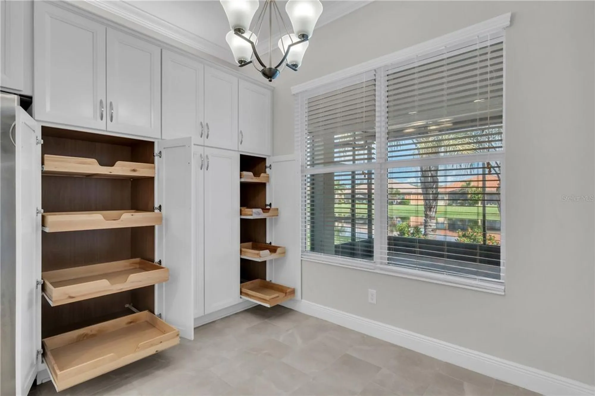 Property Slideshow image 18 of 51 | 4948 grand banks dr, Wimauma, FL, 33598