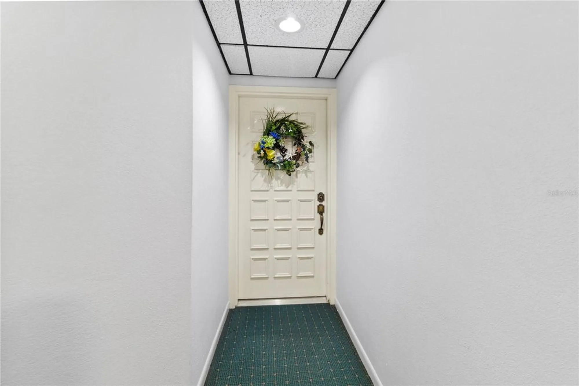 Property Slideshow image 4 of 28 | 6269 palma del mar blvd s apt 308, St Petersburg, FL, 33715