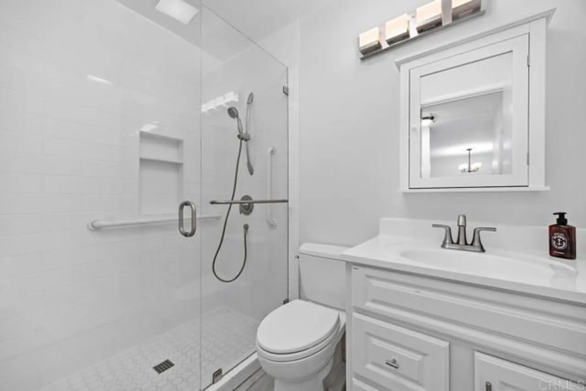 Property Slideshow image 12 of 18 | 1741 charleston ln, Encinitas, CA, 92024