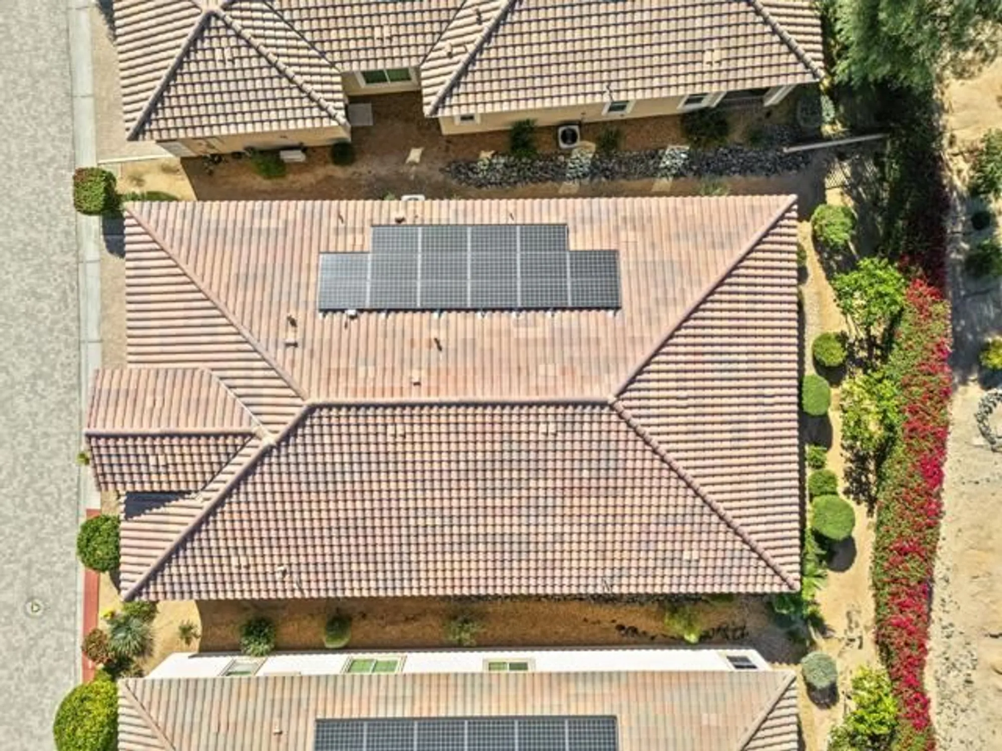 Property Slideshow image 46 of 55 | 3923 via amalfi, Palm Desert, CA, 92260