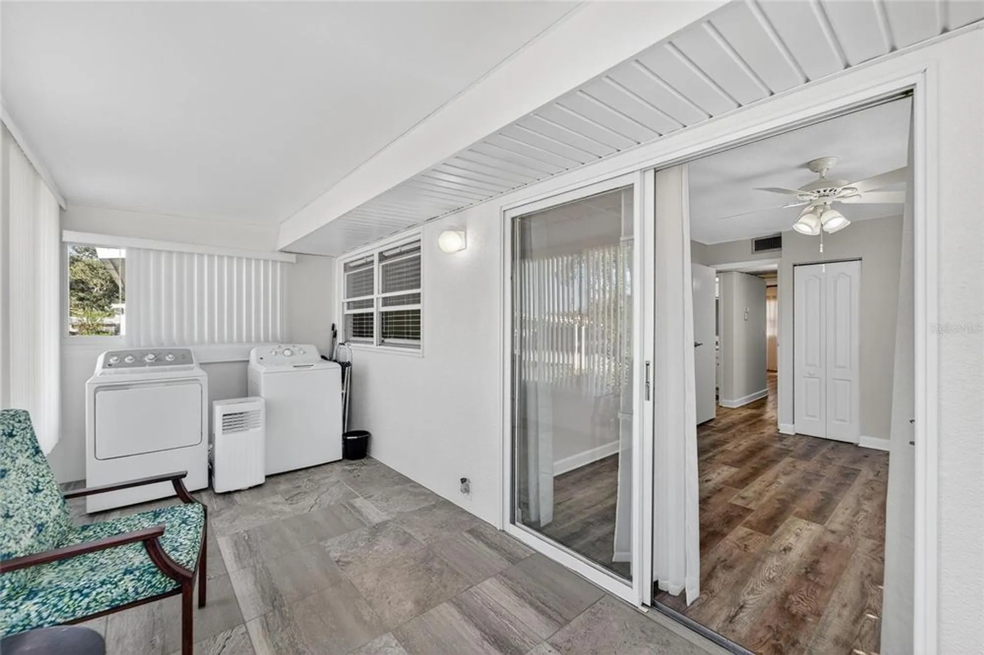 Property Slideshow image 23 of 28 | 1802 bedford ln 12, Sun City Center, FL, 33573