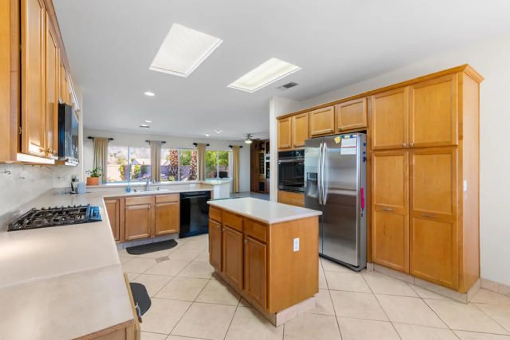 Property Slideshow image 14 of 74 | 78728 sunrise canyon ave, Palm Desert, CA, 92211