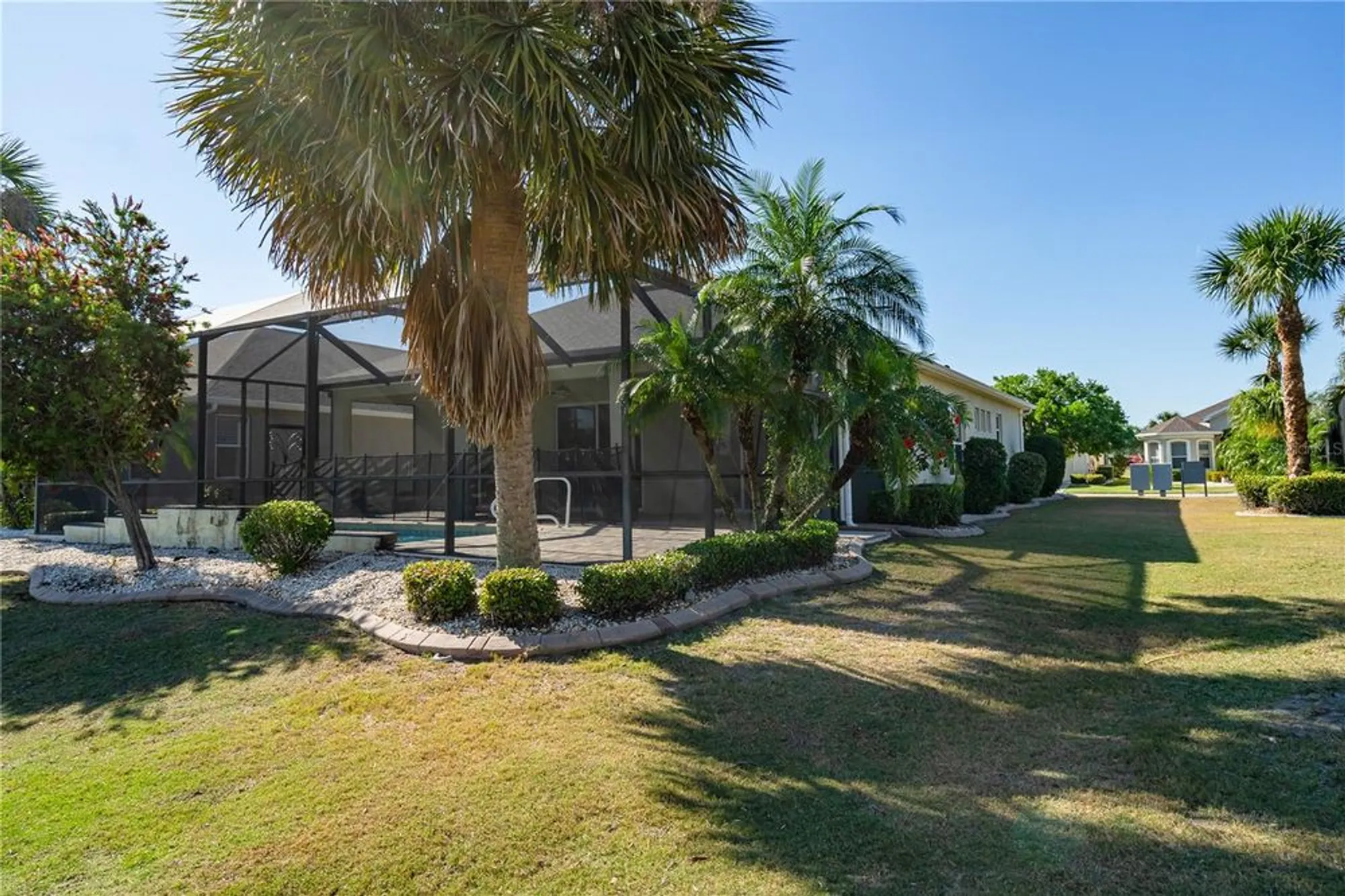 Property Slideshow image 42 of 48 | 1038 emerald dunes dr, Sun City Center, FL, 33573