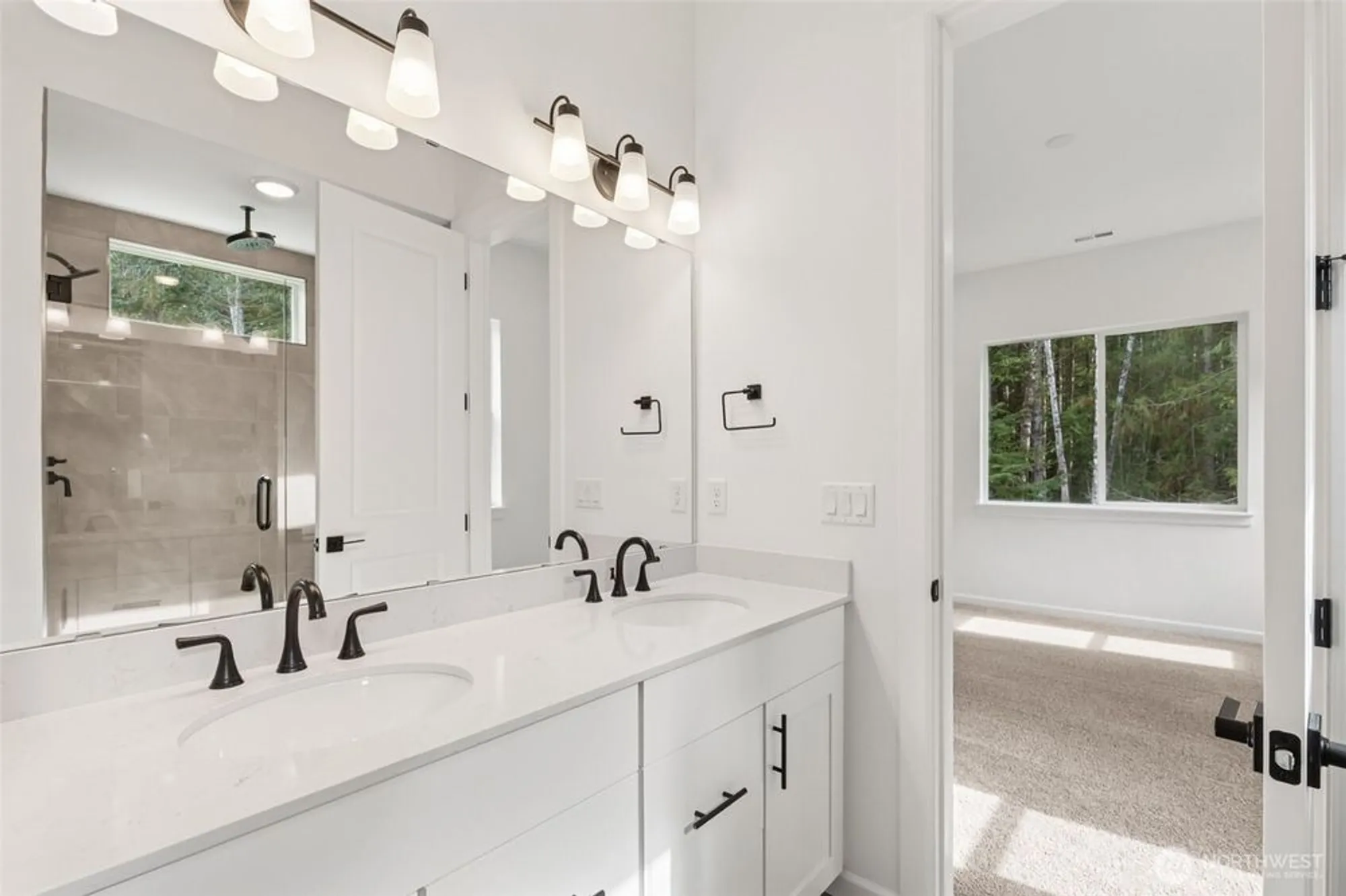 Property Slideshow image 10 of 14 | 71 mccartney peak # 72, Port Ludlow, WA, 98365