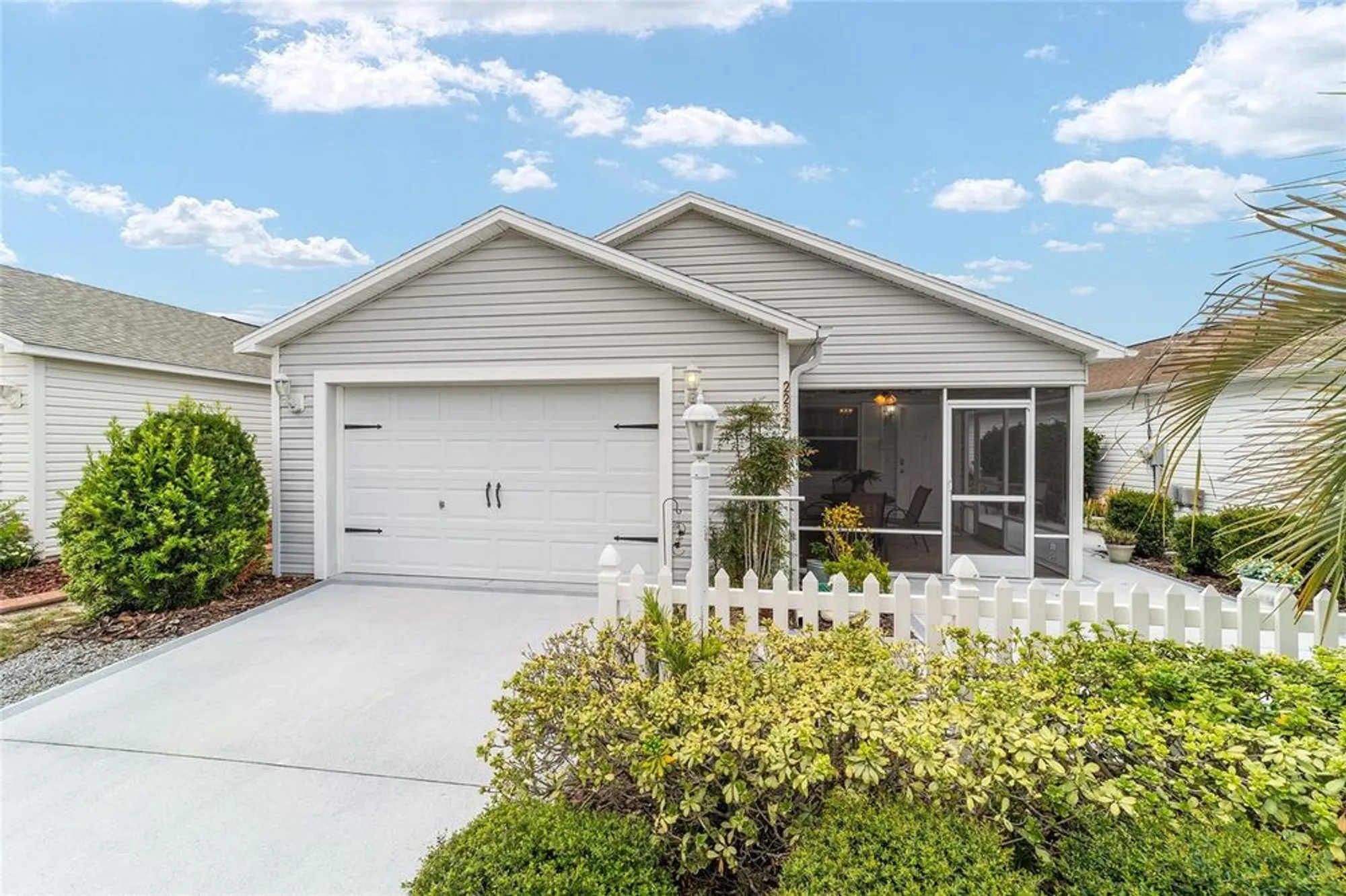 Property Slideshow image 44 of 51 | 2237 jetta way, The Villages, FL, 32162