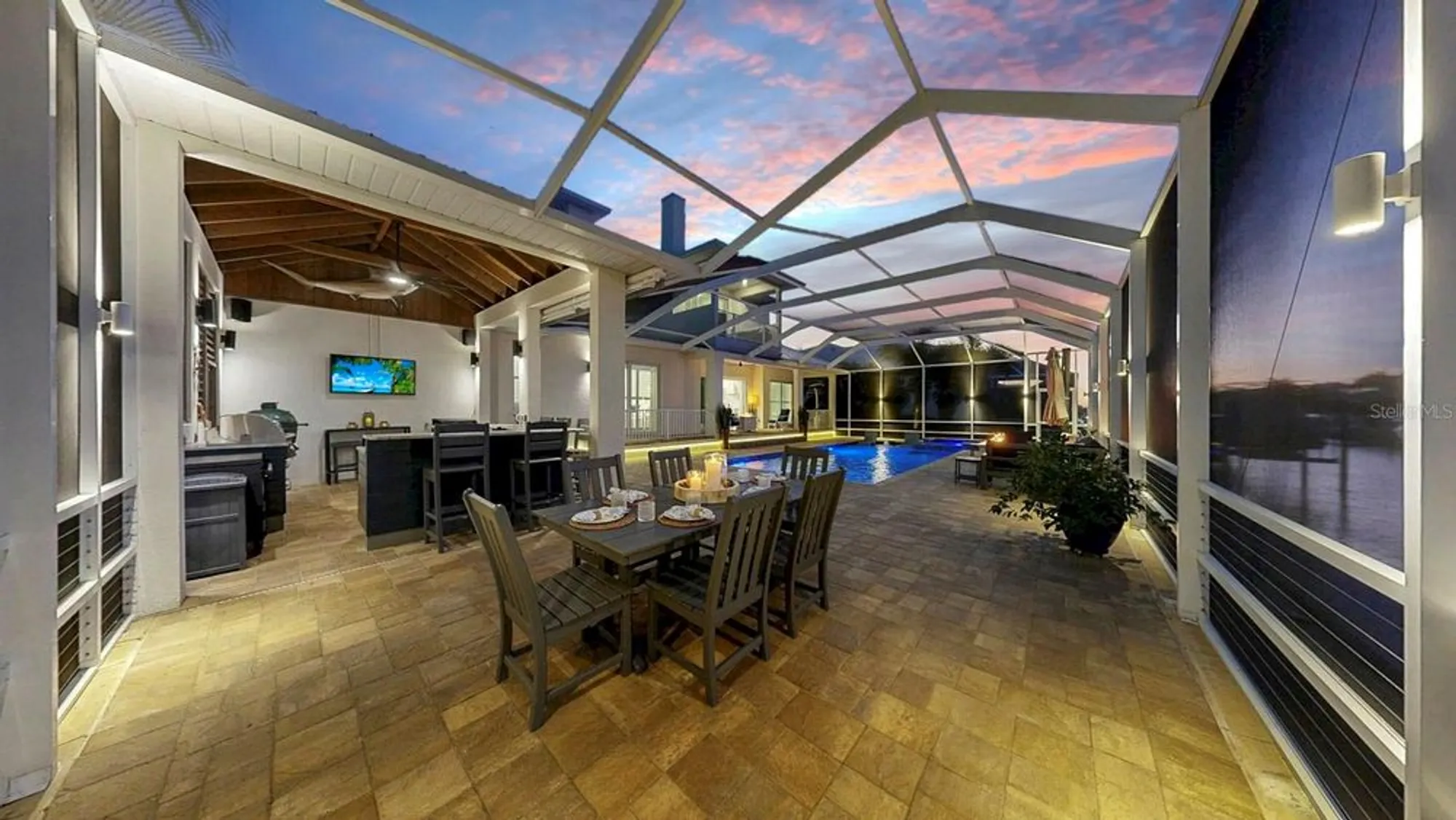 Property Slideshow image 92 of 100 | 701 pinckney dr, Apollo Beach, FL, 33572