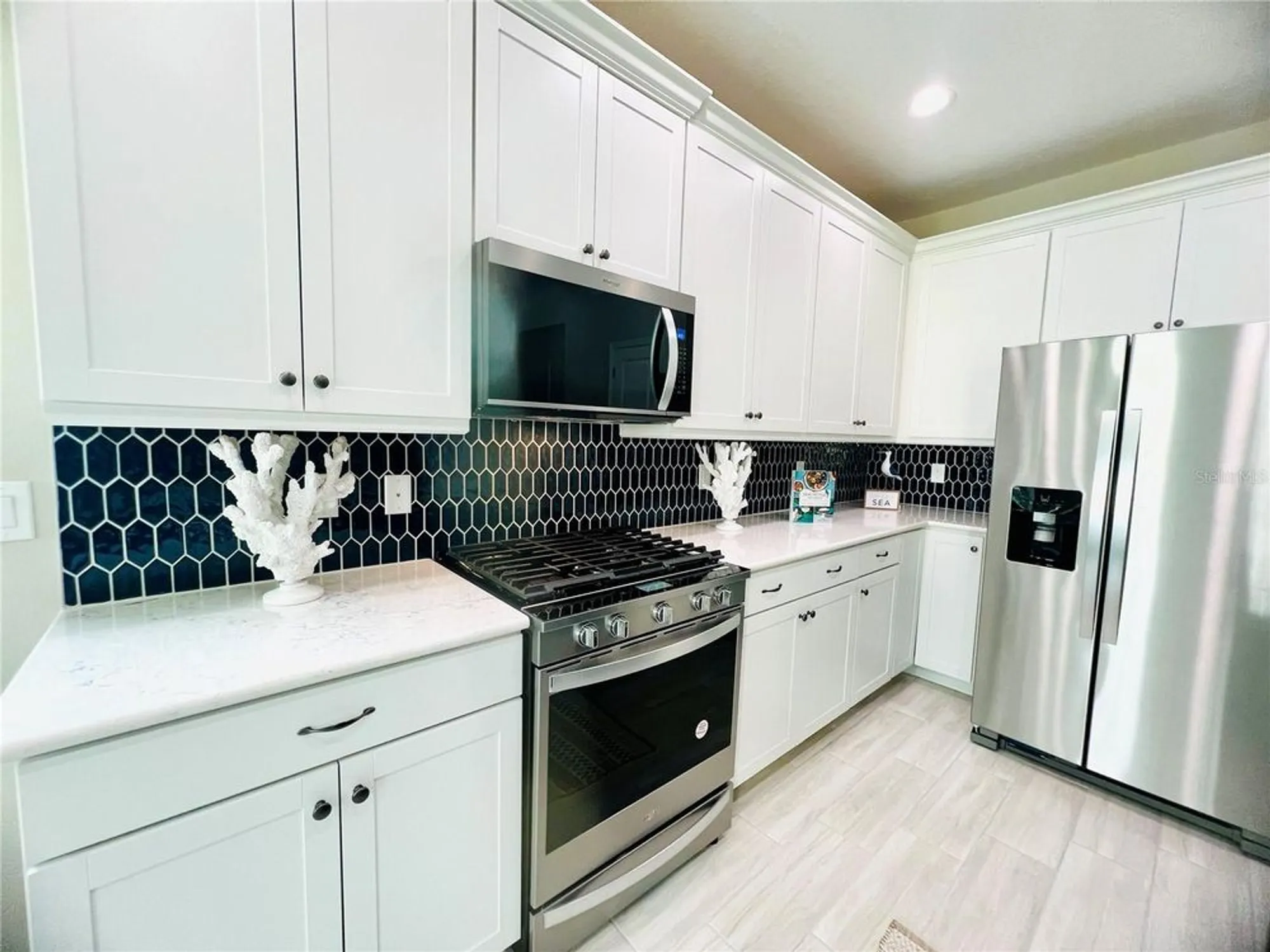 Property Slideshow image 11 of 39 | 279 latitude dr, Daytona Beach, FL, 32124