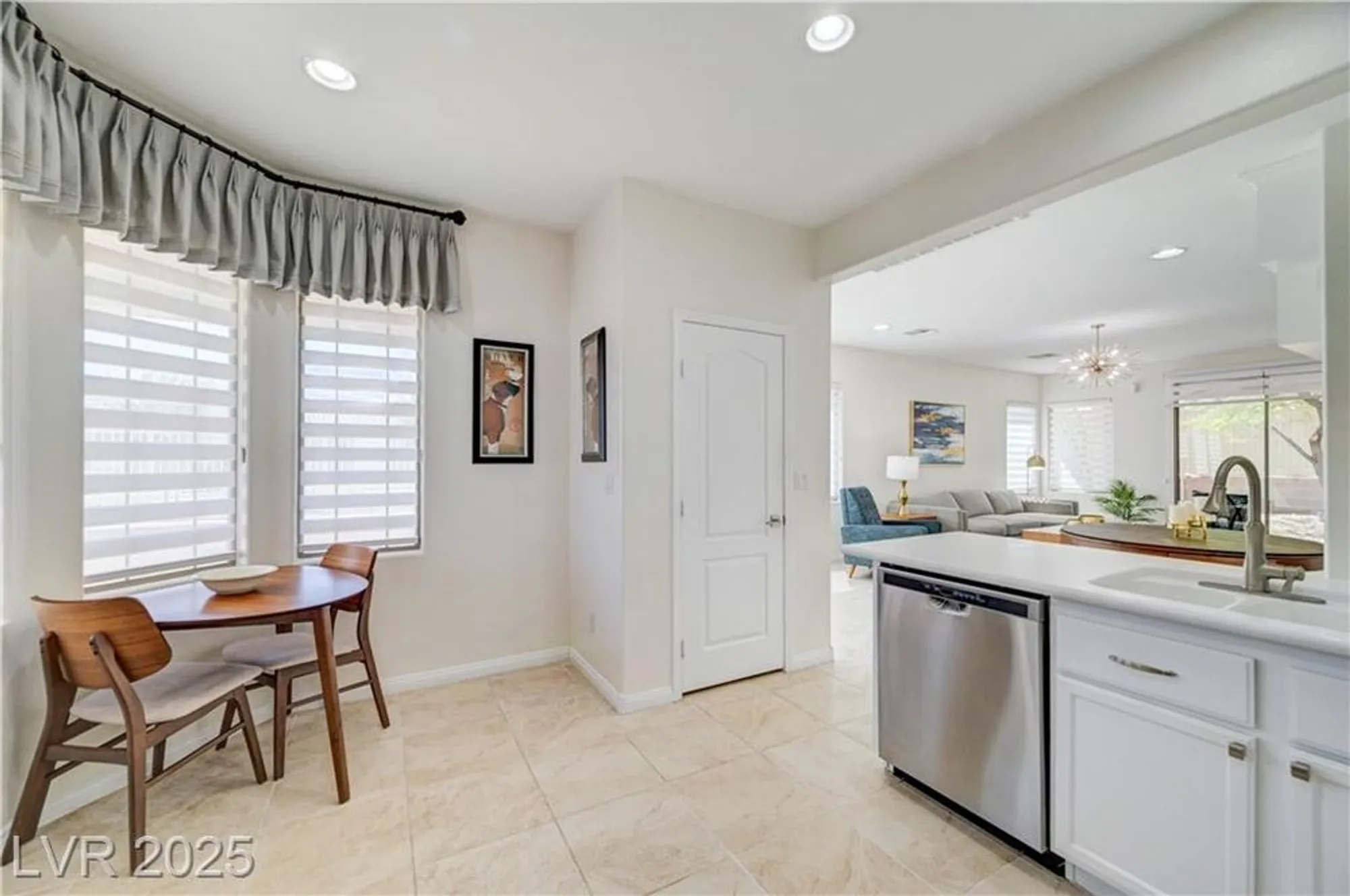 Property Slideshow image 43 of 94 | 5829 summit greens st, North Las Vegas, NV, 89081