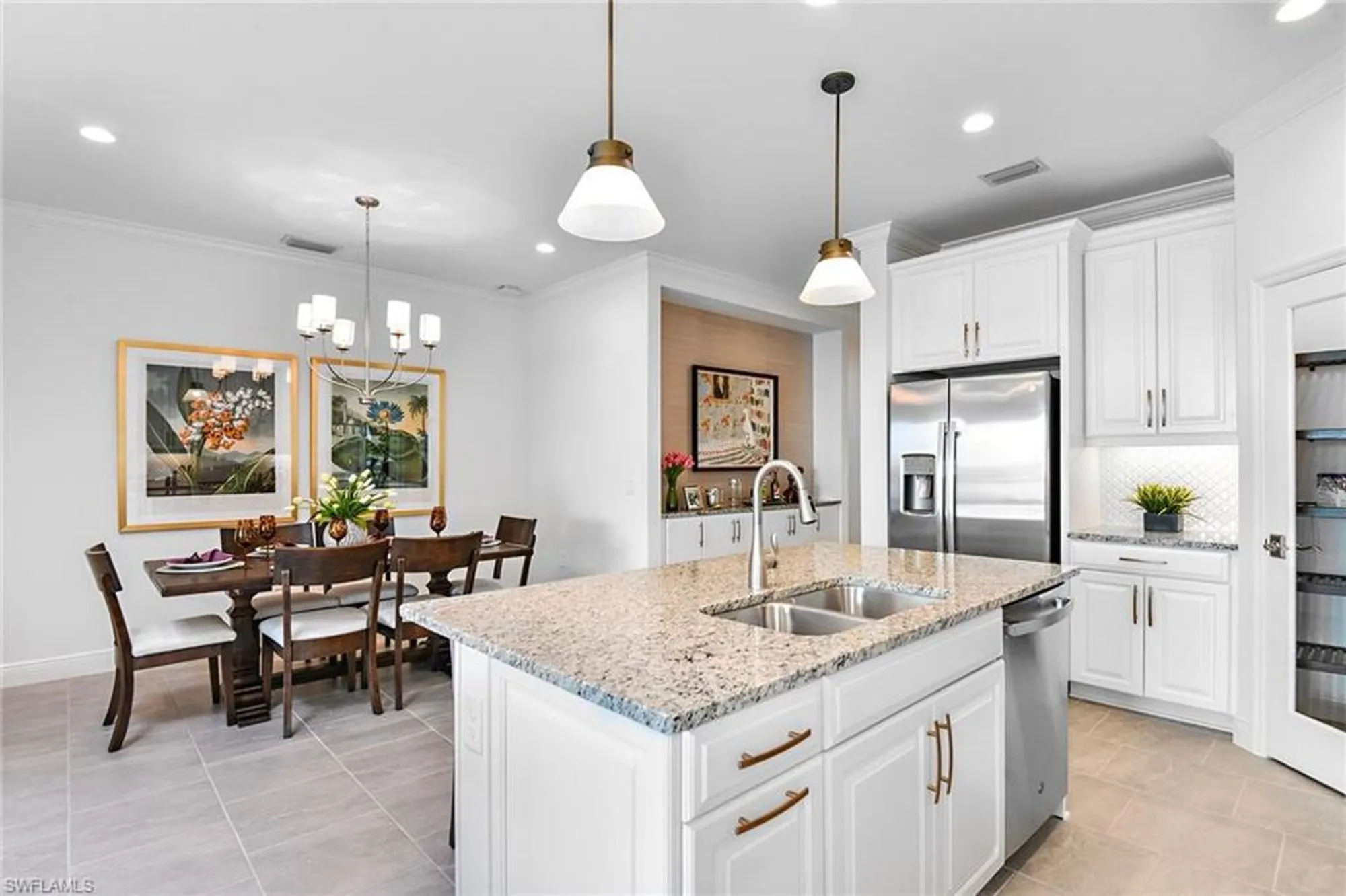 Property Slideshow image 5 of 20 | 2949 heritage pines dr, Fort Myers, FL, 33905