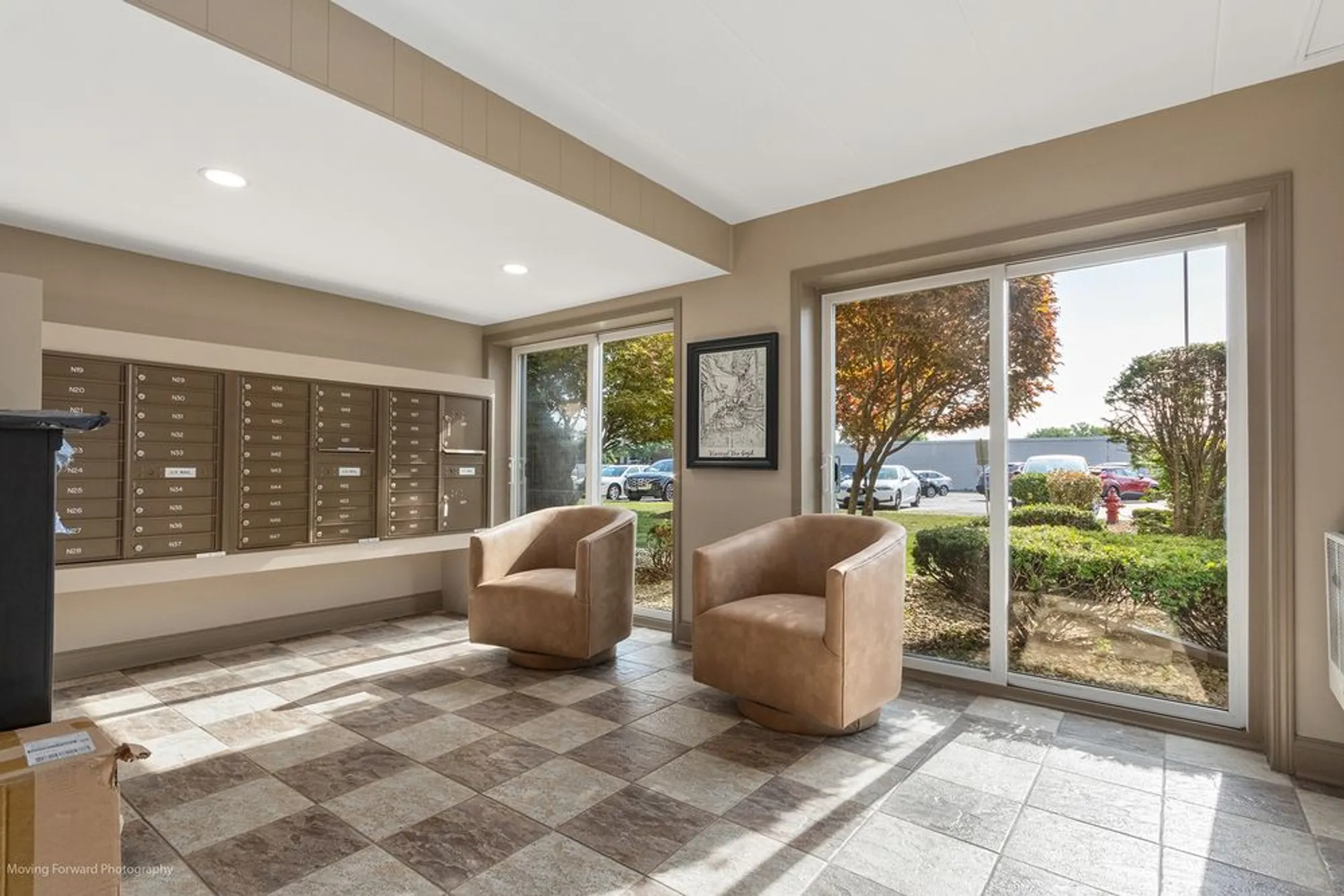 Property Slideshow image 29 of 36 | 2900 maple ave apt 13c, Downers Grove, IL, 60515