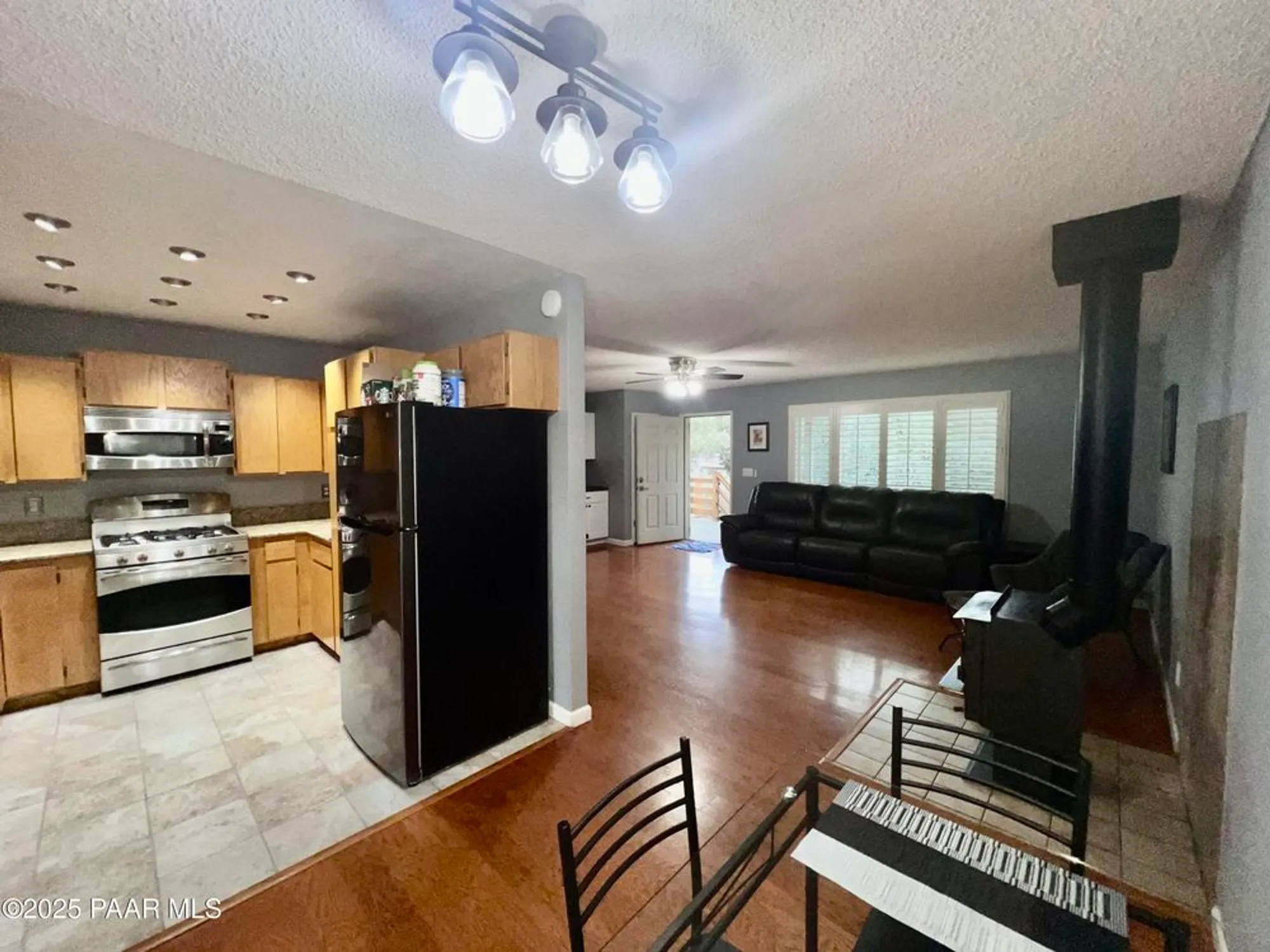 Property Slideshow image 18 of 39 | 4908 butterfly dr, Prescott, AZ, 86301